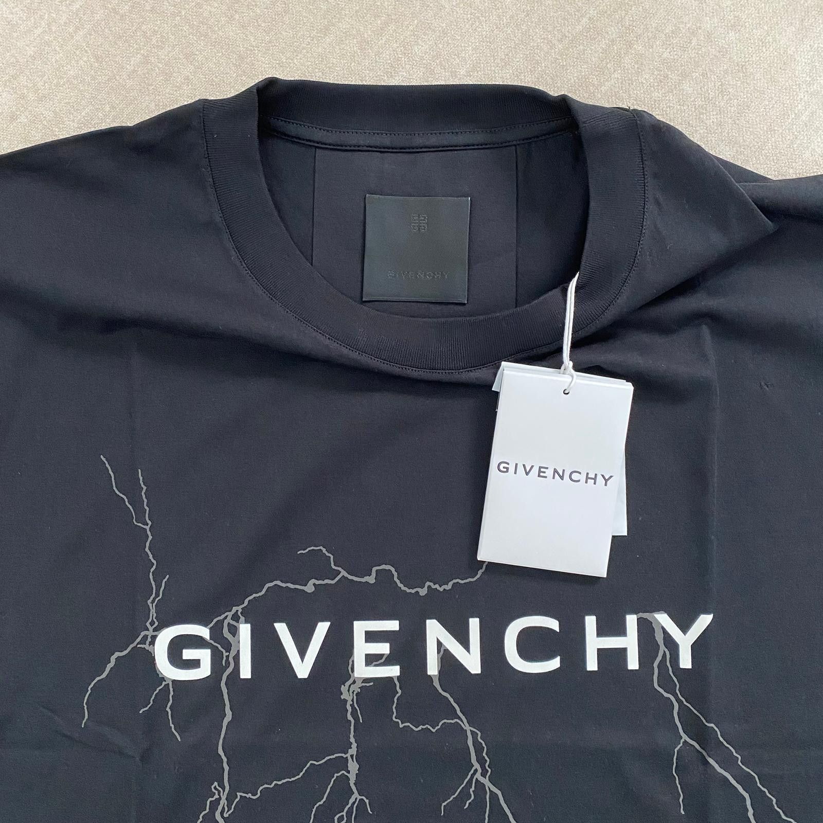 Givenchy Black Reflective Lightning Logo Oversized T-Shirt Size US L / EU 52-54 / 3 - 6 Thumbnail