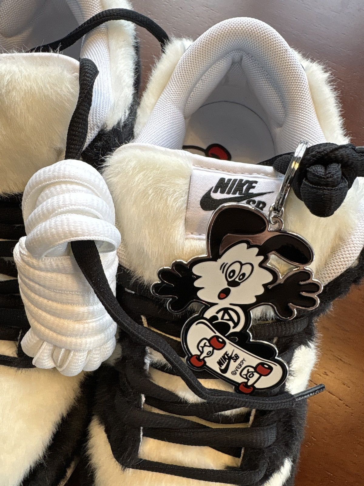 Nike SB Nike sb x verdy friends and family Size US 11 / EU 44 - 8 Thumbnail