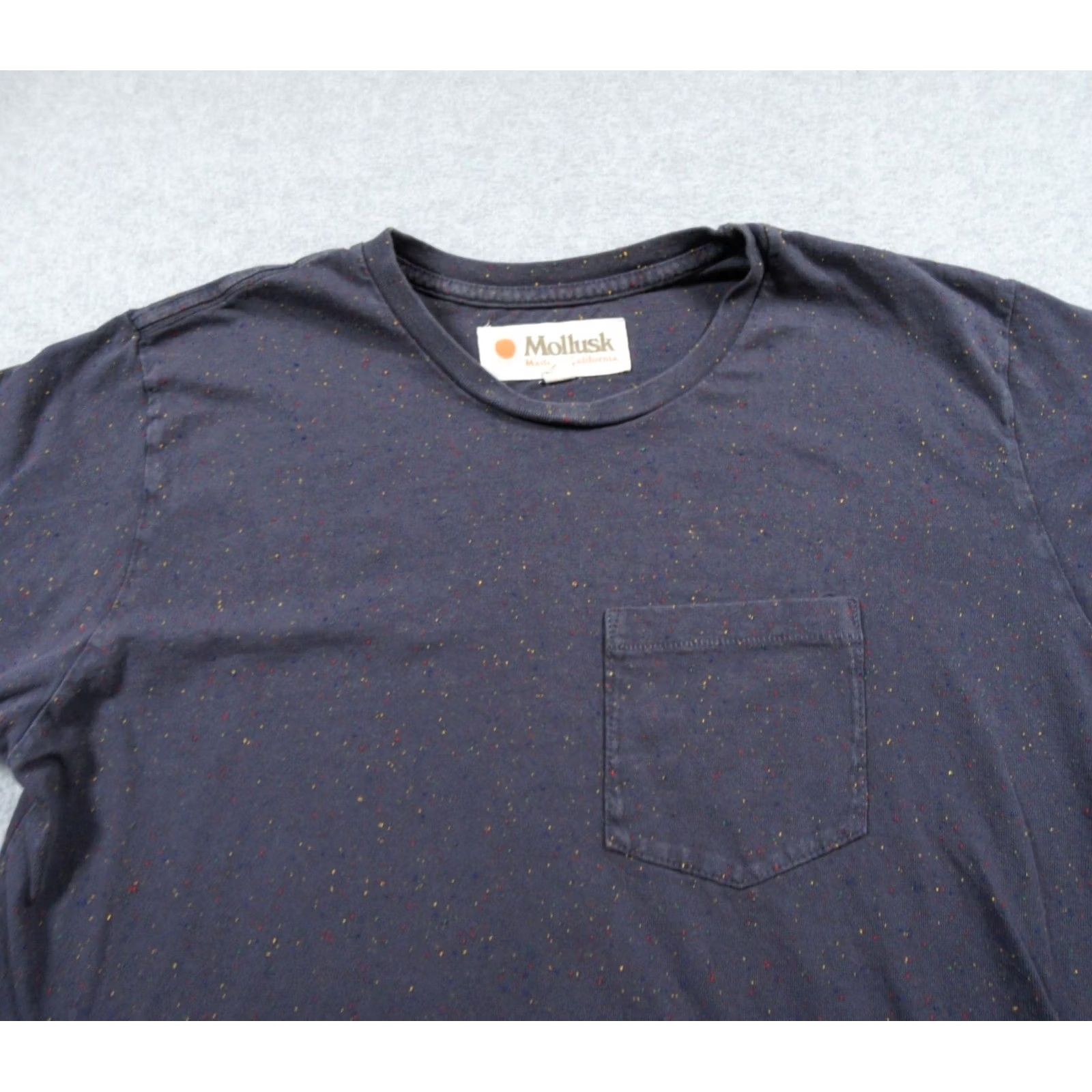Vintage Mollusk Shirt Mens Small Gray Pocket Tee Crew Neck Short Sleeve Outdoors Speckle Size US S / EU 44-46 / 1 - 2 Thumbnail