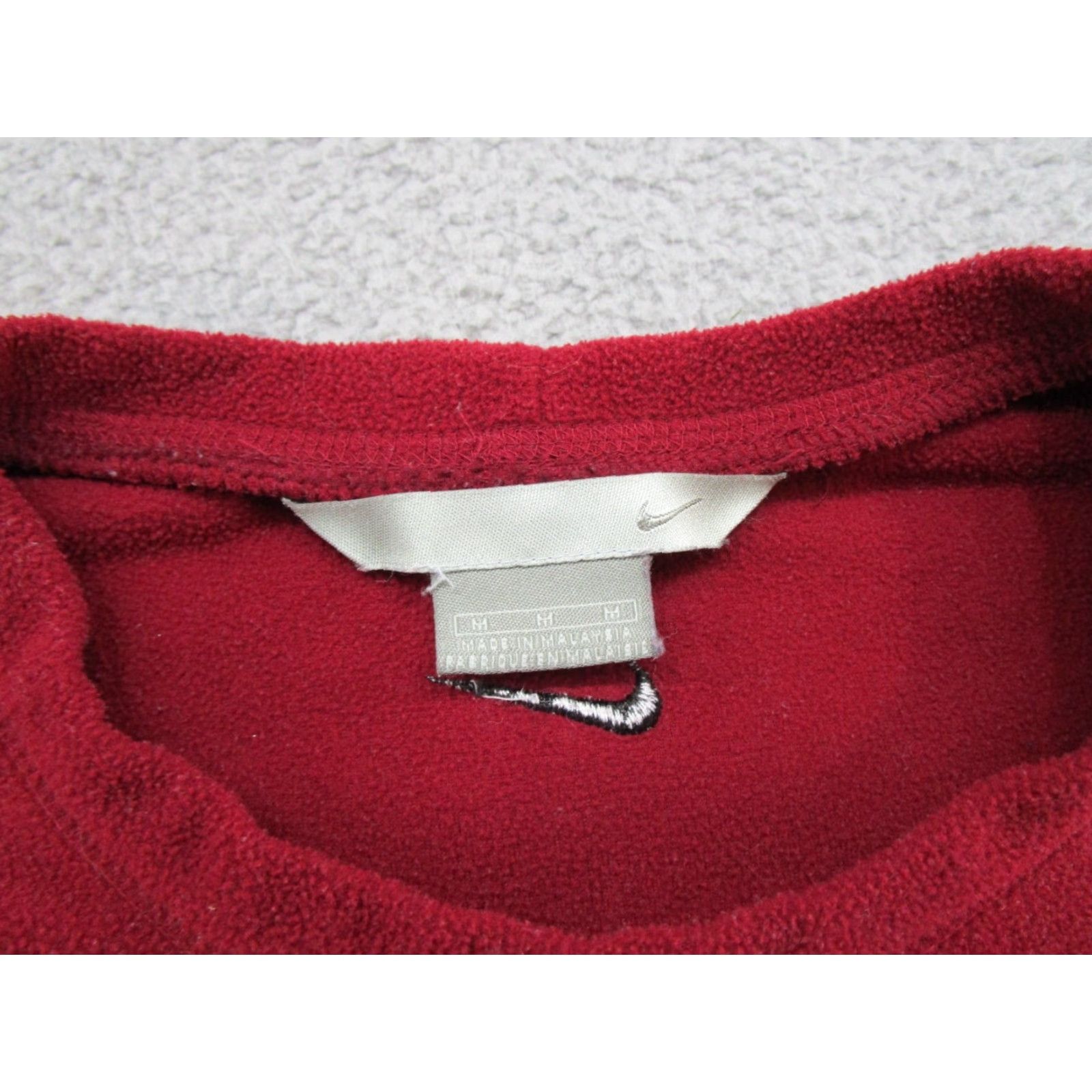 Nike VINTAGE Nike Center Swoosh Silver Tag Red Fleece Sweatshirt in Size Medium Size US M / EU 48-50 / 2 - 3 Thumbnail