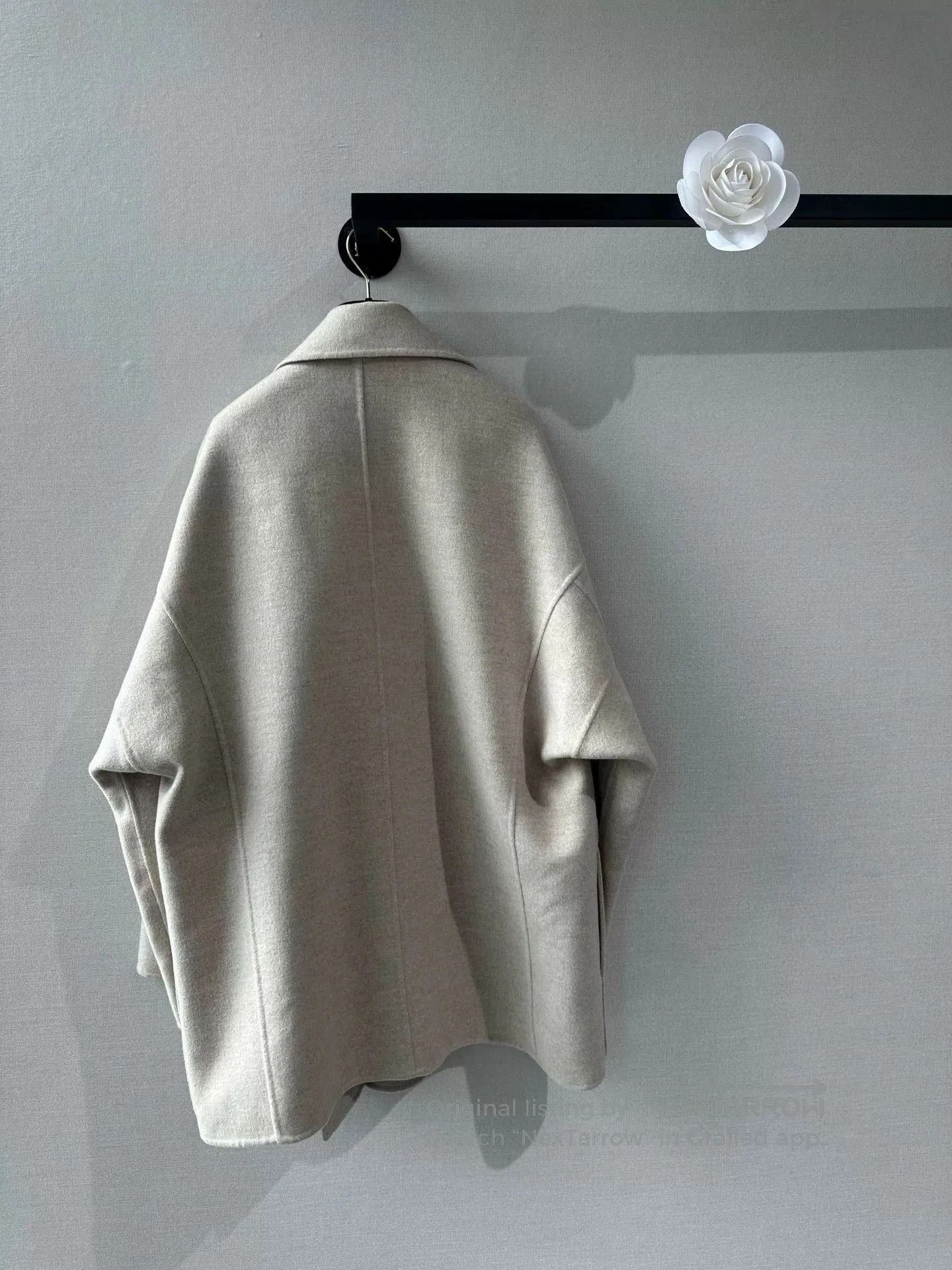 Hermes Hermes Oatmeal Cashmere Navy Coat. Size US S / EU 44-46 / 1 - 5 Thumbnail