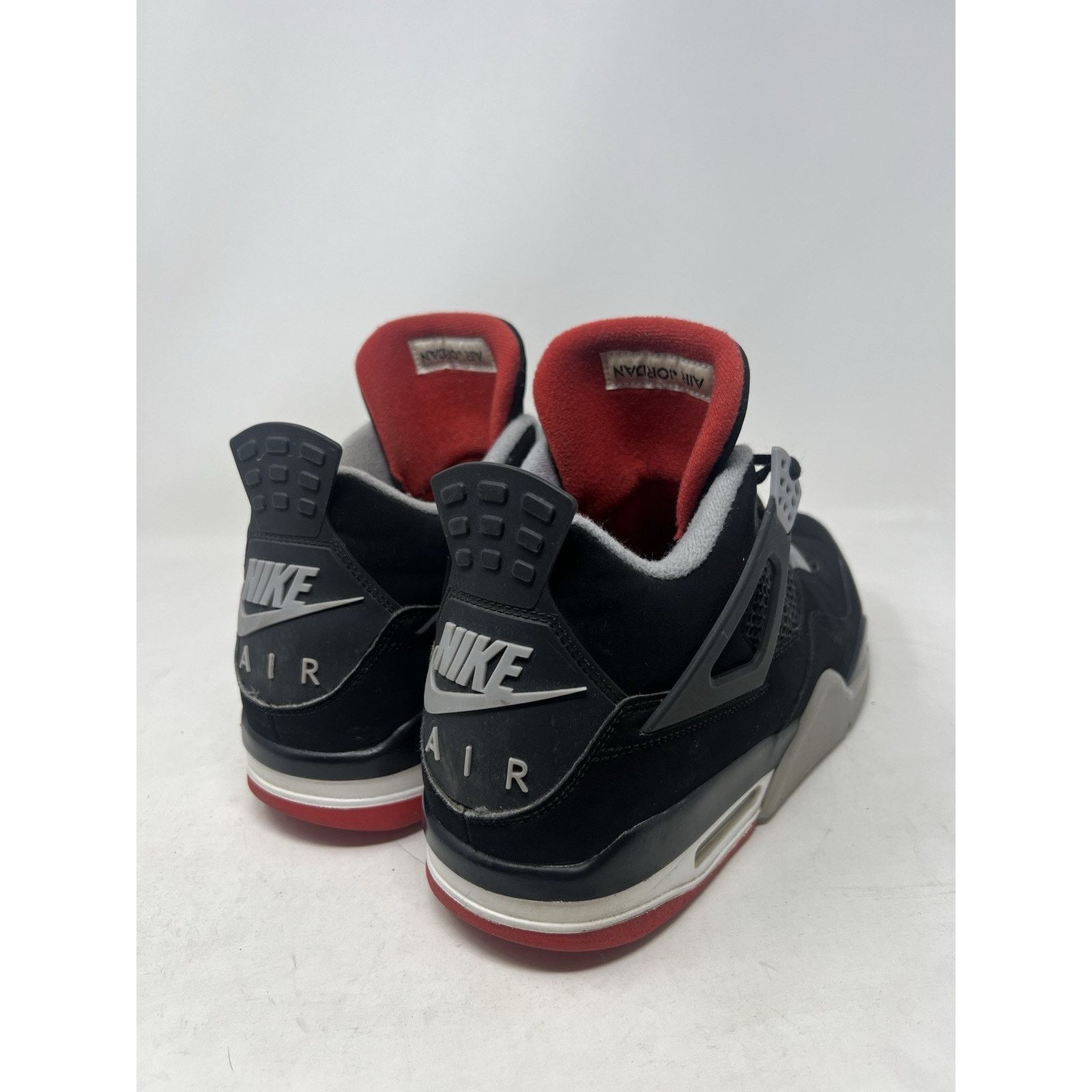Jordan Brand Air Jordan 4 (IV) : 2019 Black/Fire Red/Cement Grey Size 13 Size US 13 / EU 46 - 3 Thumbnail