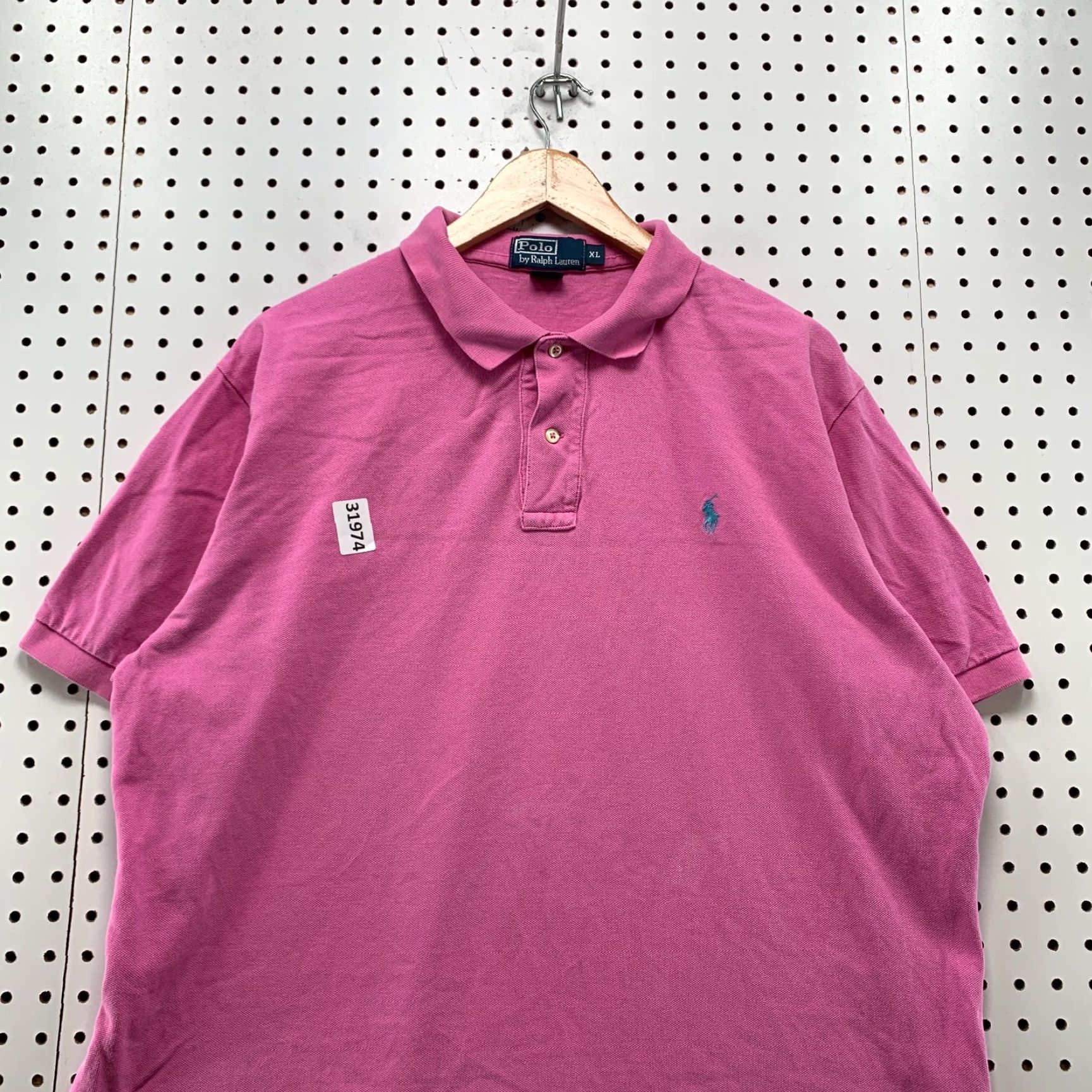 Polo Ralph Lauren Polo Ralph Lauren Collared Shirt Mens XL Pink Green Pony Casual Shirt XL Mens Pink Polo Ralph Lauren Collared Shirt Casual 24.5x29 Size US XL / EU 56 / 4 - 2 Thumbnail
