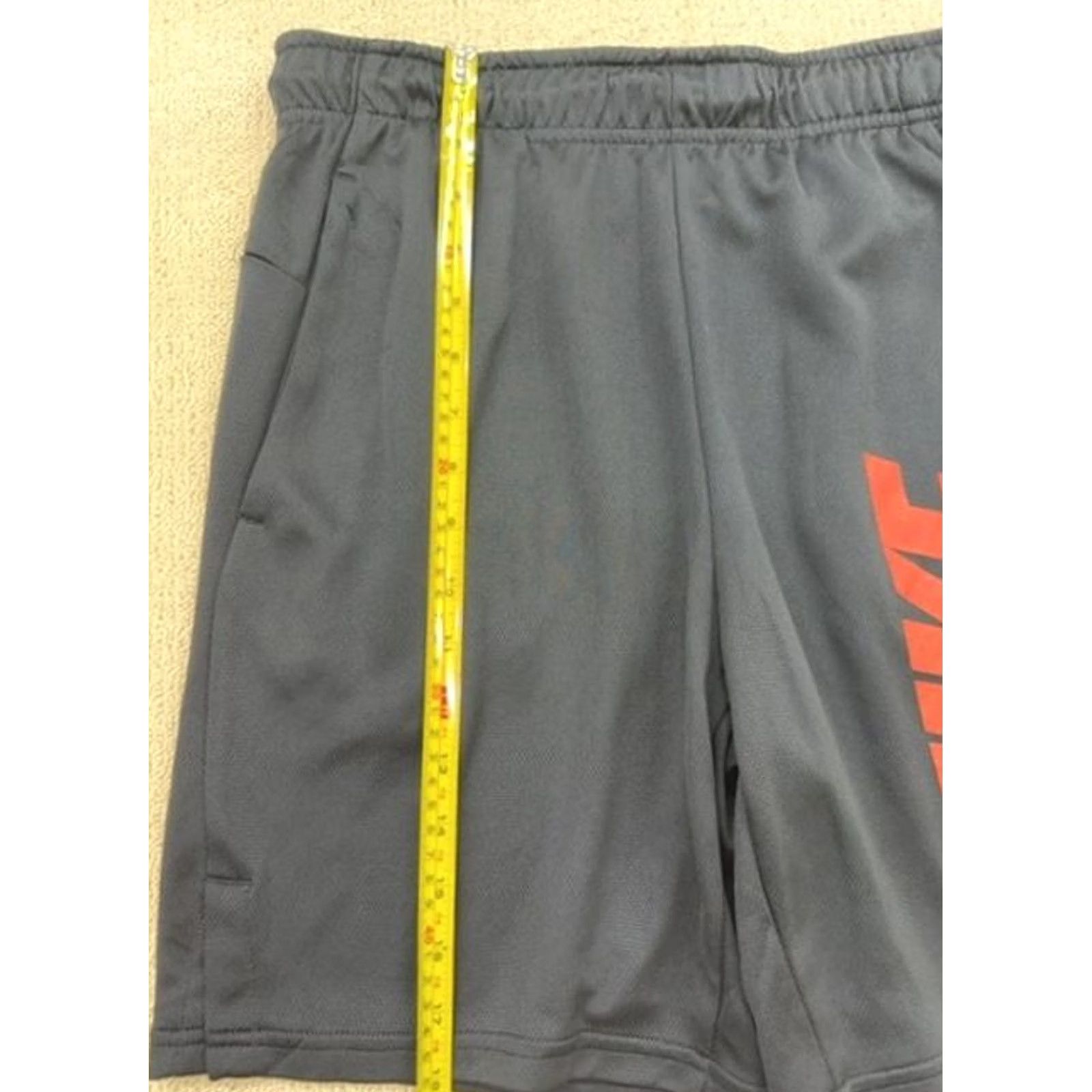 Nike Nike Men’s Grey Dri-FIT Polyester Shorts M Drawstring Size US 31 - 6 Thumbnail