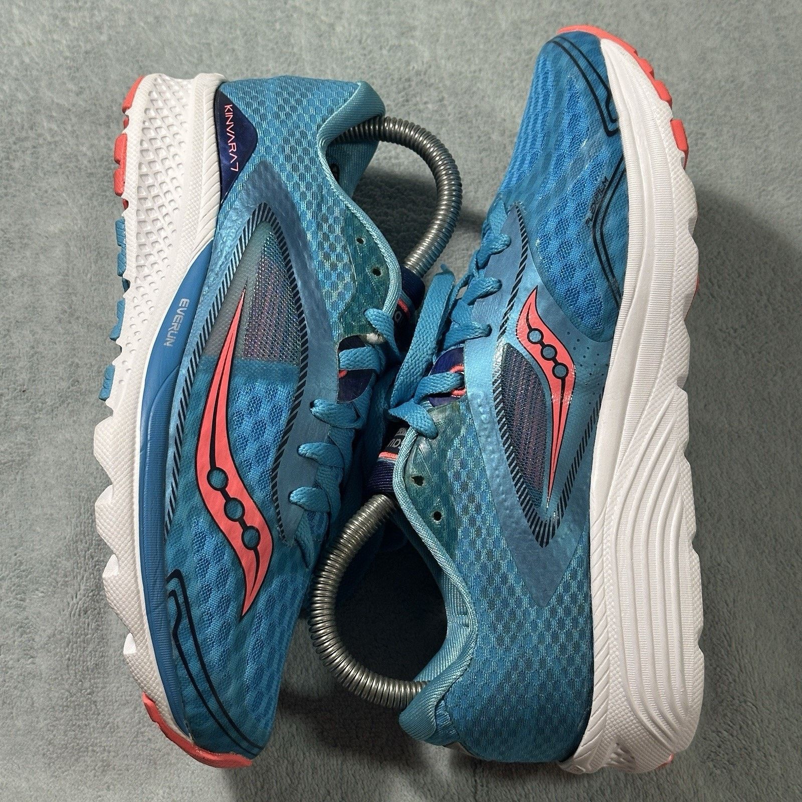 Saucony Saucony Kinvara 14 Blue Hiking Trail Running Shoes Flaw Size US 7 / IT 37 - 1 Thumbnail