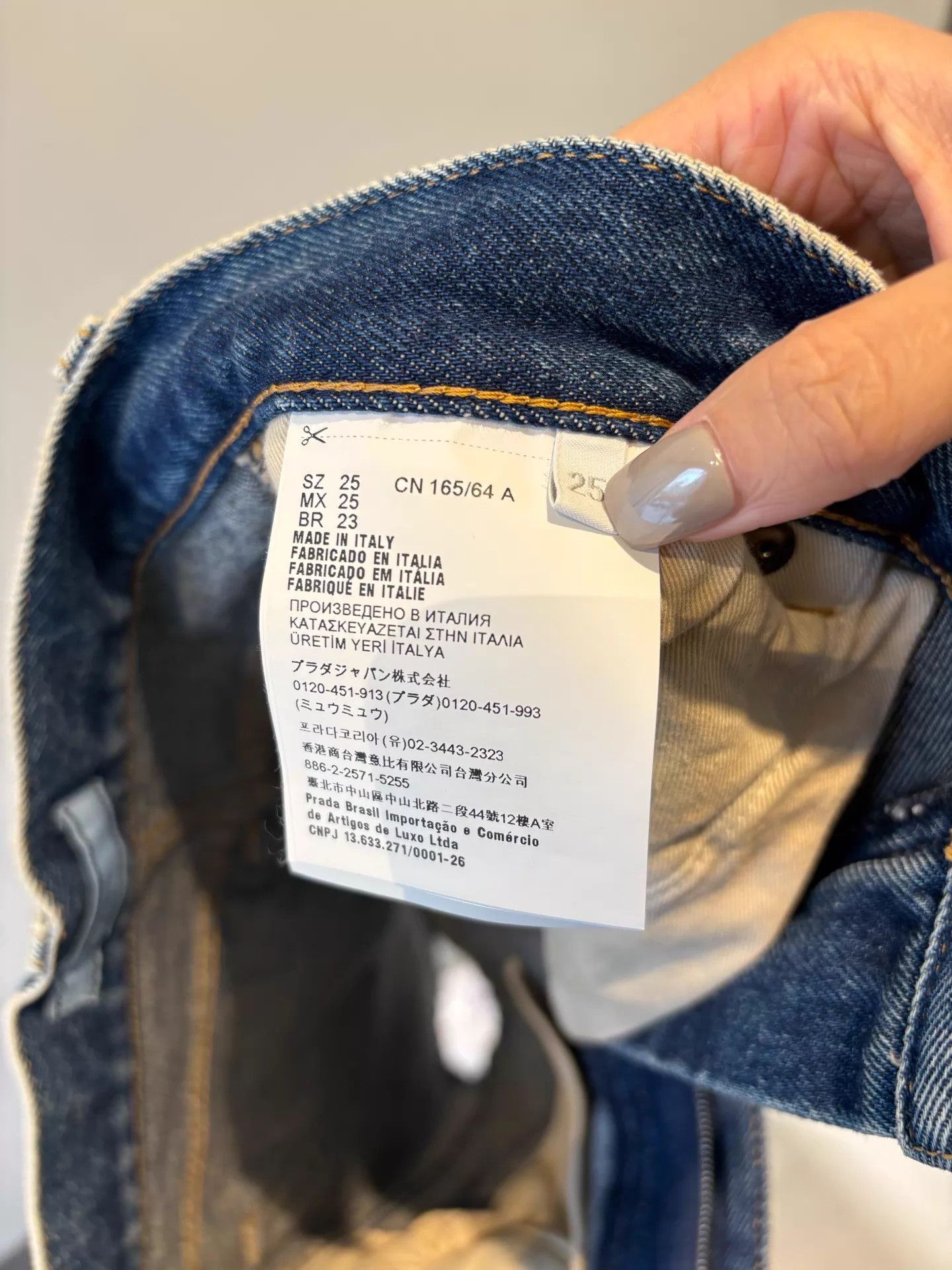 Prada Prada Vintage Blue Denim Shorts 25 Size 25" / US 0 / IT 36 - 8 Thumbnail