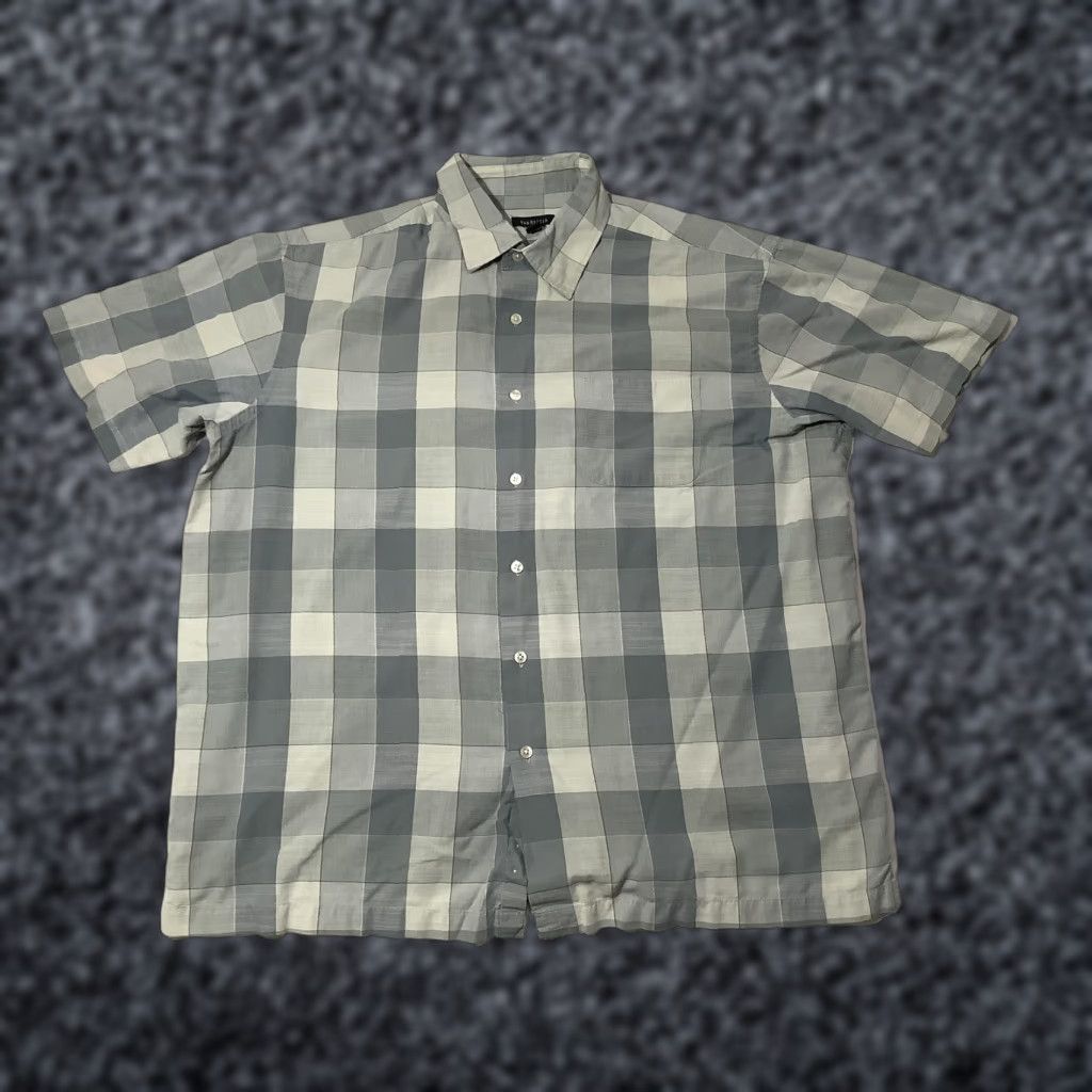 Van Heusen Van Heusen Mens XL Green Plaid Short Sleeve Button-Up Casual Shirt User: Van Heusen Mens XL Green Plaid Short Sleeve Button-Up Casual Shirt Size US XL / EU 56 / 4 - 1 Thumbnail