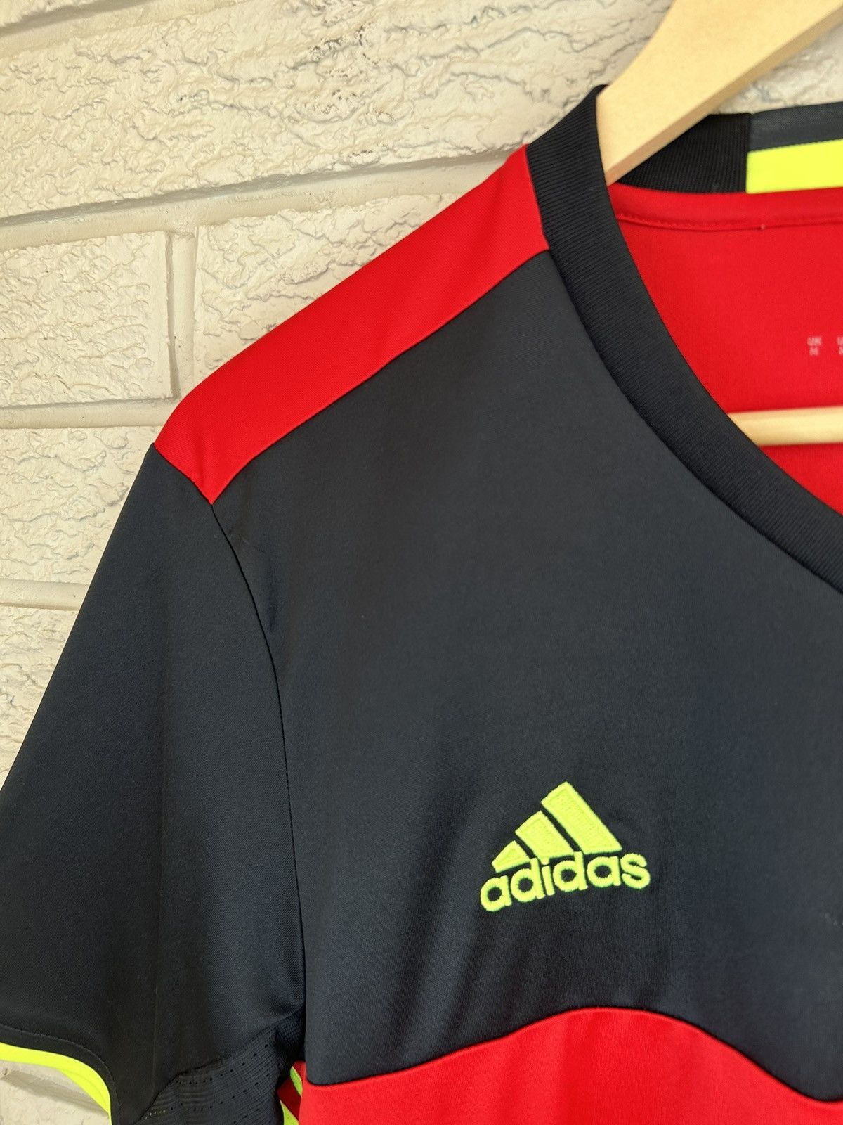 Adidas × Vintage Adidas Belgium 2015 National Team Home Jersey Size US M / EU 48-50 / 2 - 2 Thumbnail