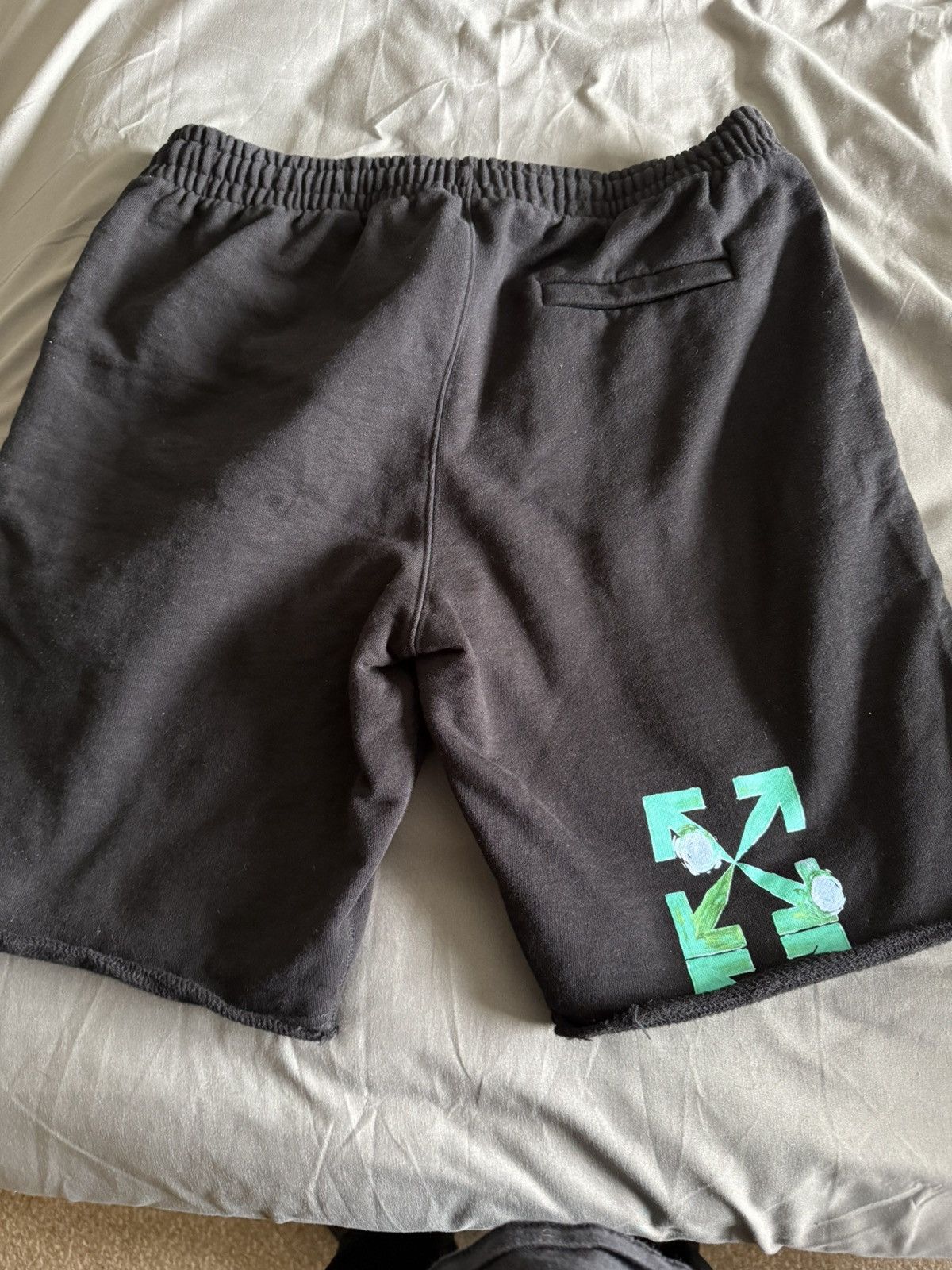 Off white tornado arrow shorts