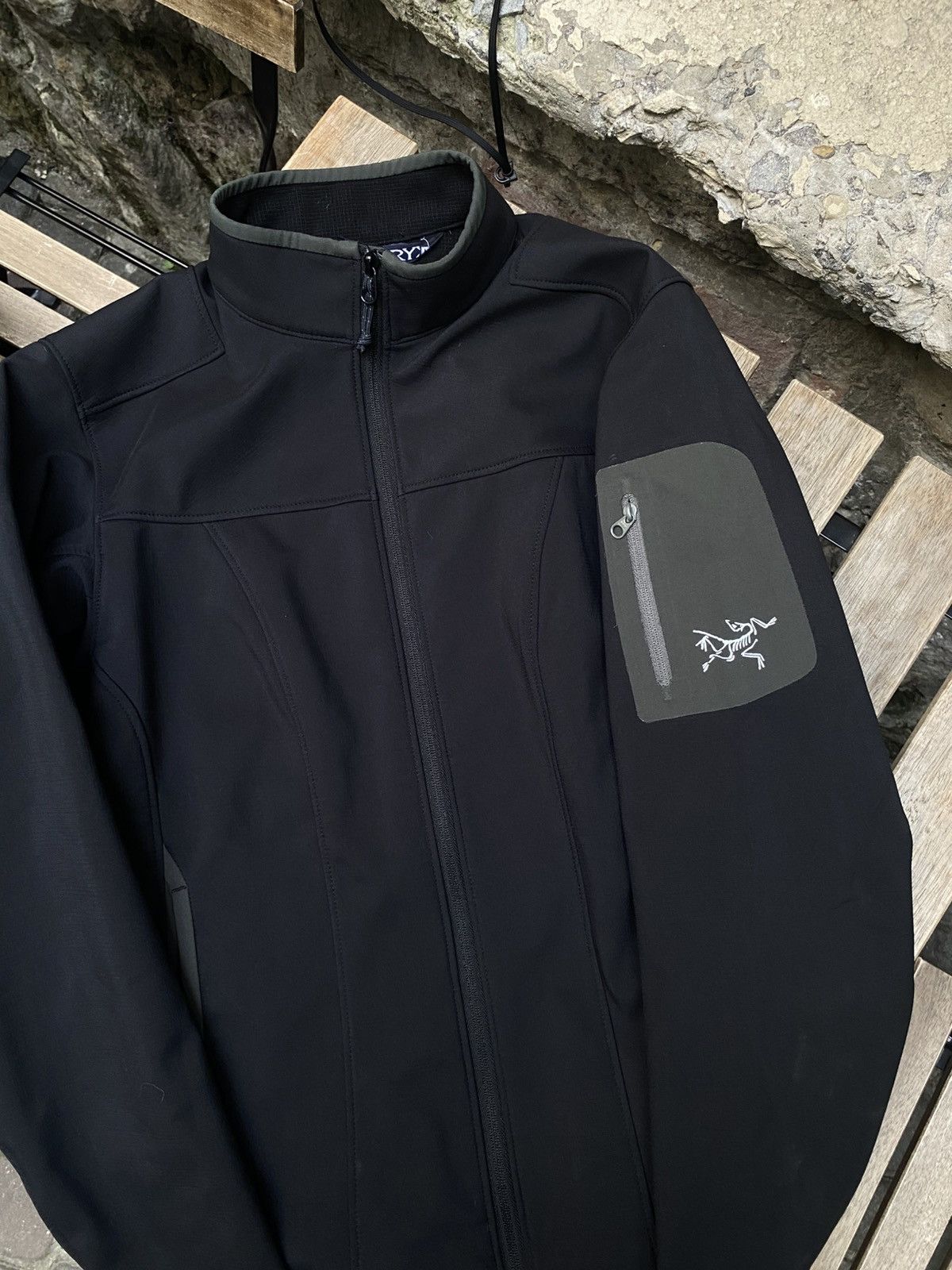 Arc'teryx Arcteryx Vintage Softshell Size M / US 6-8 / IT 42-44 - 2 Thumbnail