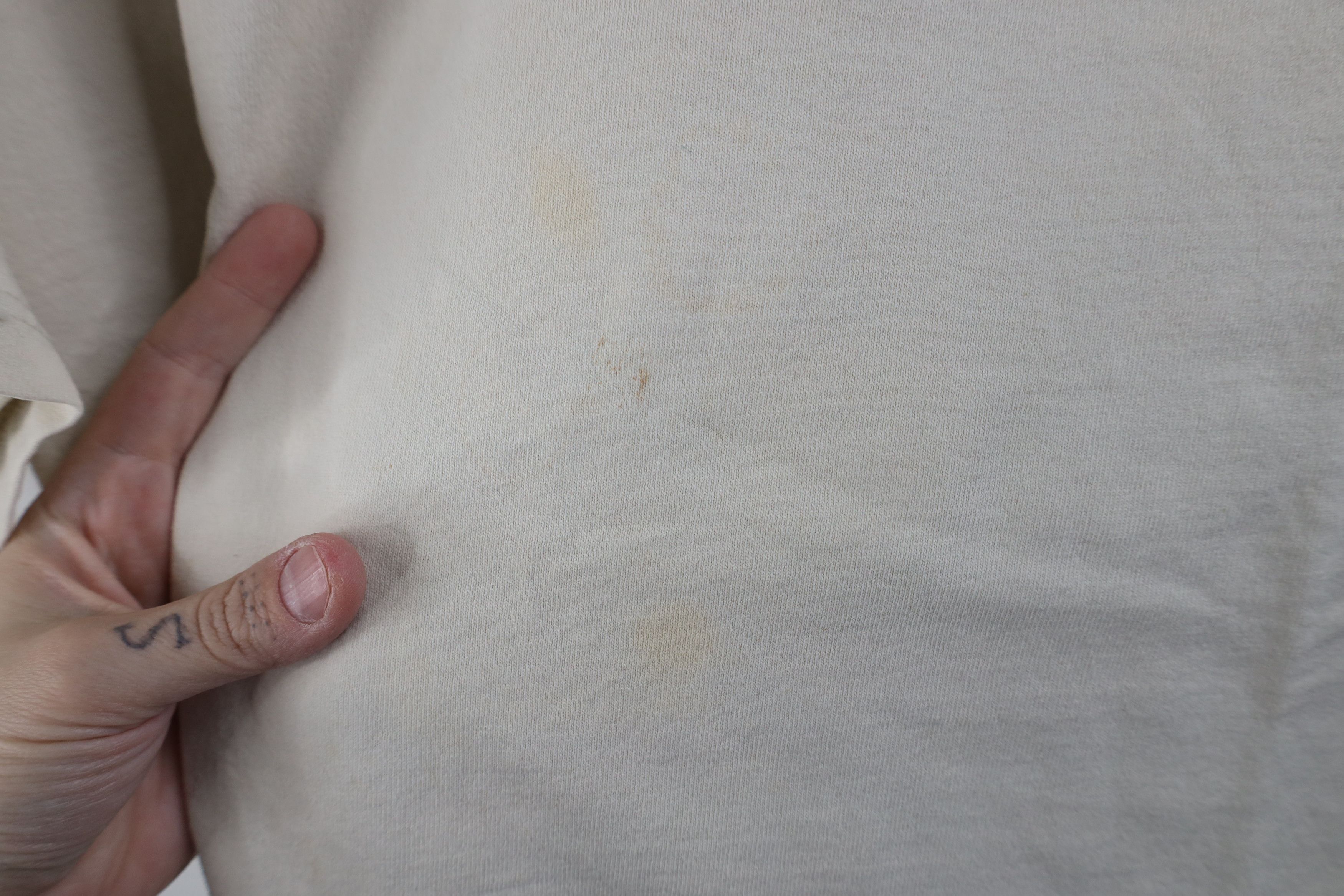 Vintage Vintage 90s Streetwear Heavyweight Cotton T-Shirt Beige USA Size US XL / EU 56 / 4 - 4 Thumbnail