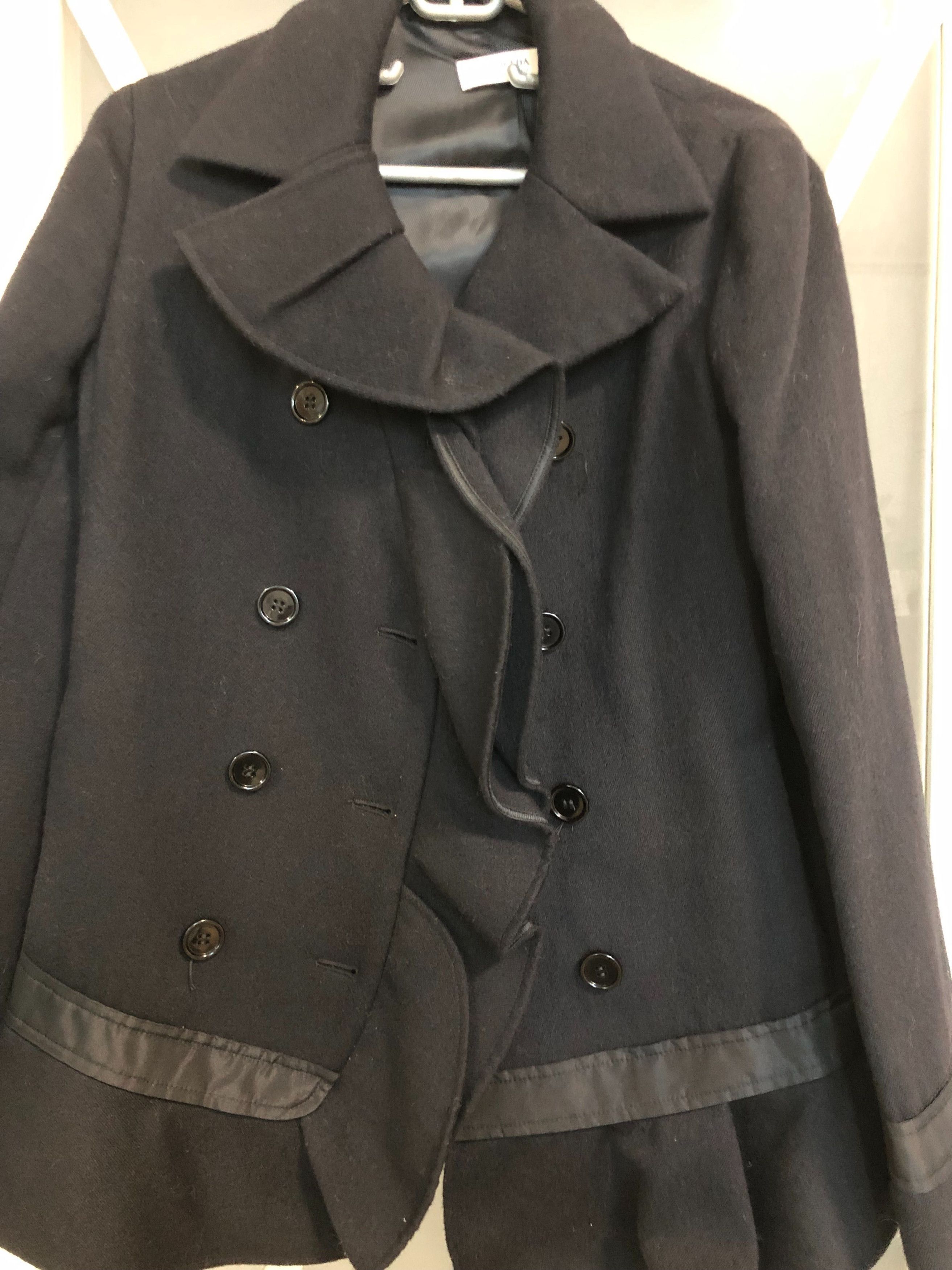 Prada Prada Wool Ruffle Coat Silk Lining Size M / US 6-8 / IT 42-44 - 2 Thumbnail