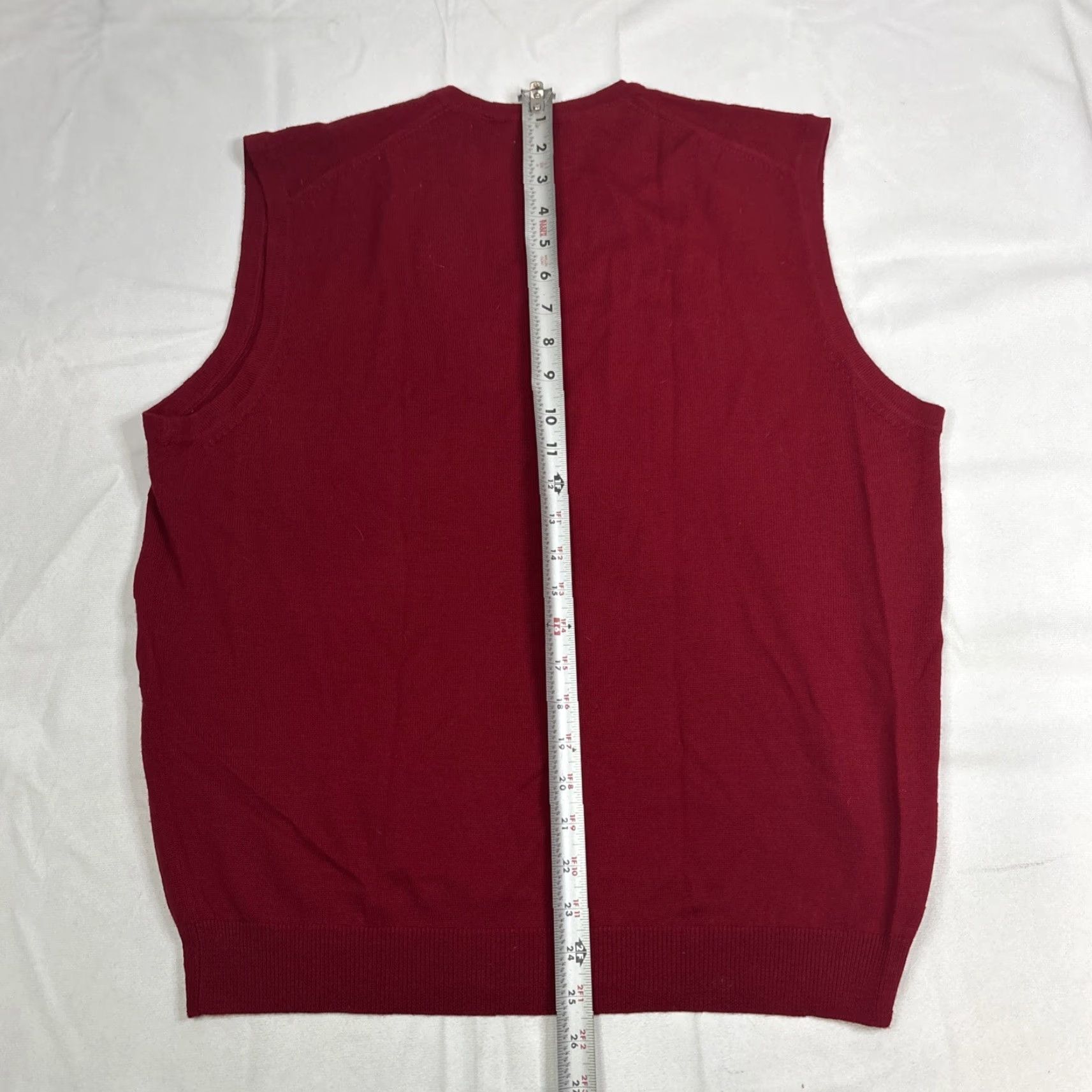 Jos. A. Bank Jos. A. Bank Merino Wool Vest Men’s M Signature Collection Red Preppy Classic Vest/City Classic College Dad Preppy Office Mens M Red Merino Wool Vest Size US M / EU 48-50 / 2 - 6 Thumbnail
