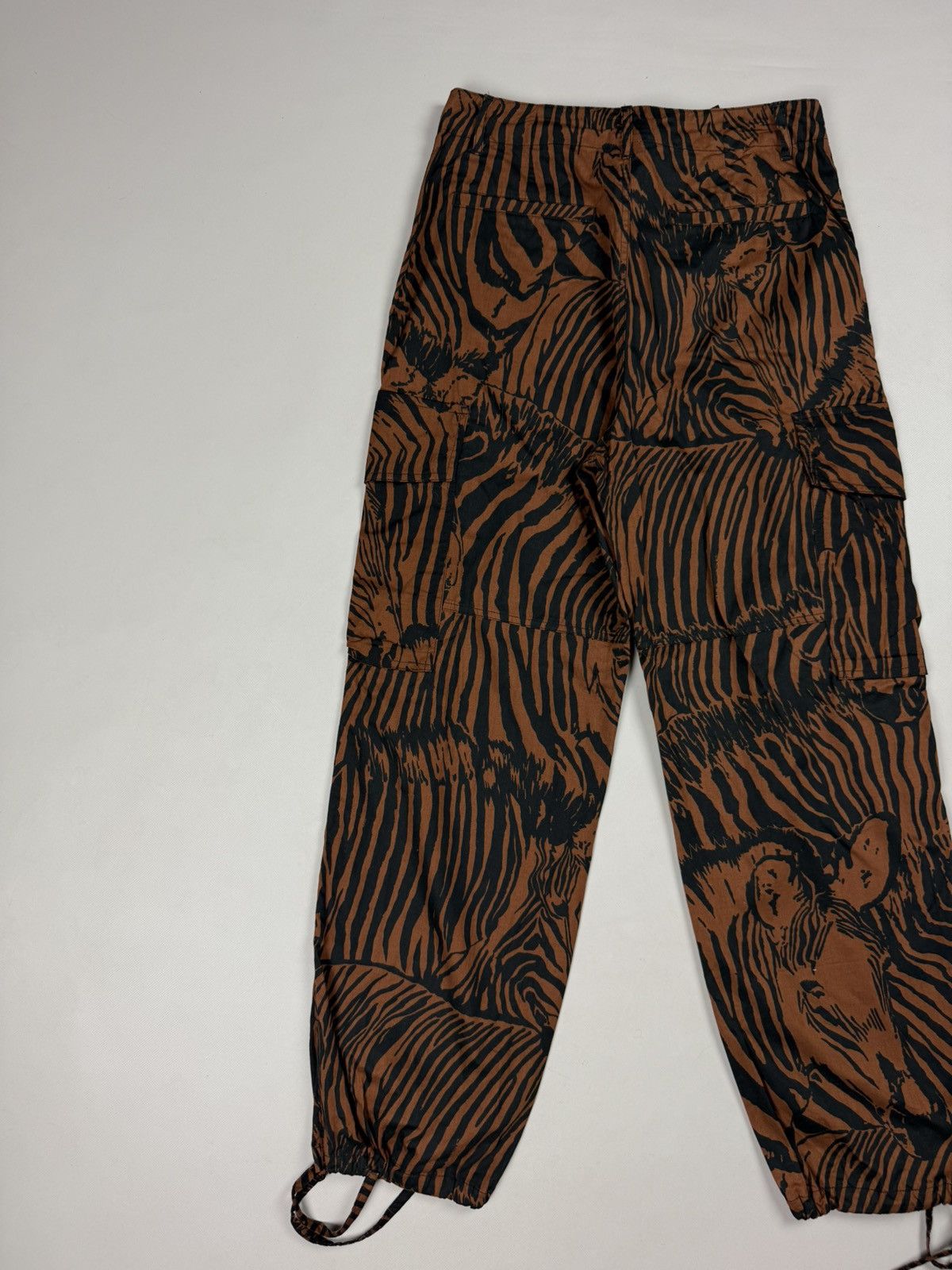Weekend Max Mara Weekend Max Mara Ladies Zebra Pattern Cargo Pants Trousers Size 29" - 14 Thumbnail