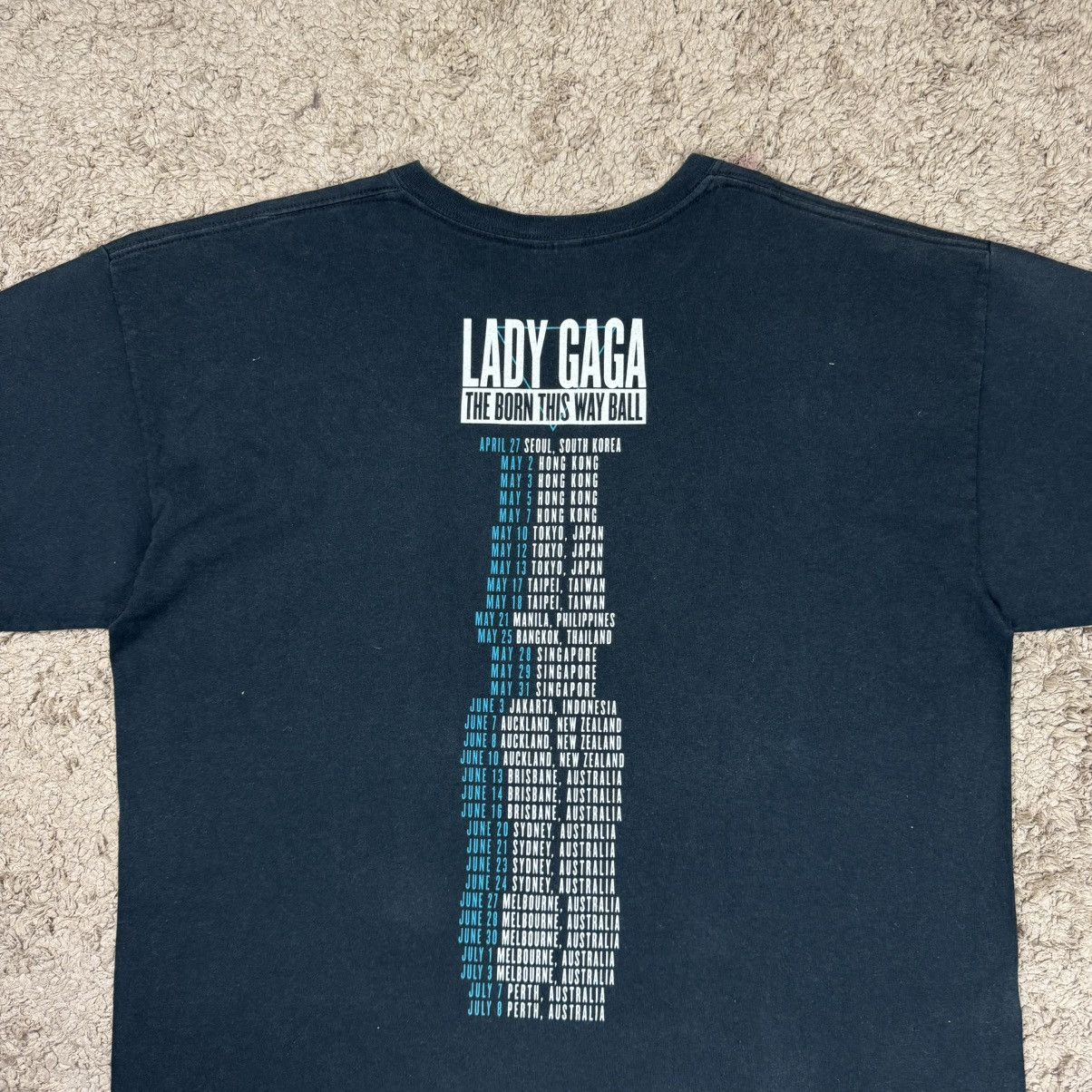 Band Tees LADY GAGA The Born This Way Ball T-shirt Size US XL / EU 56 / 4 - 10 Thumbnail