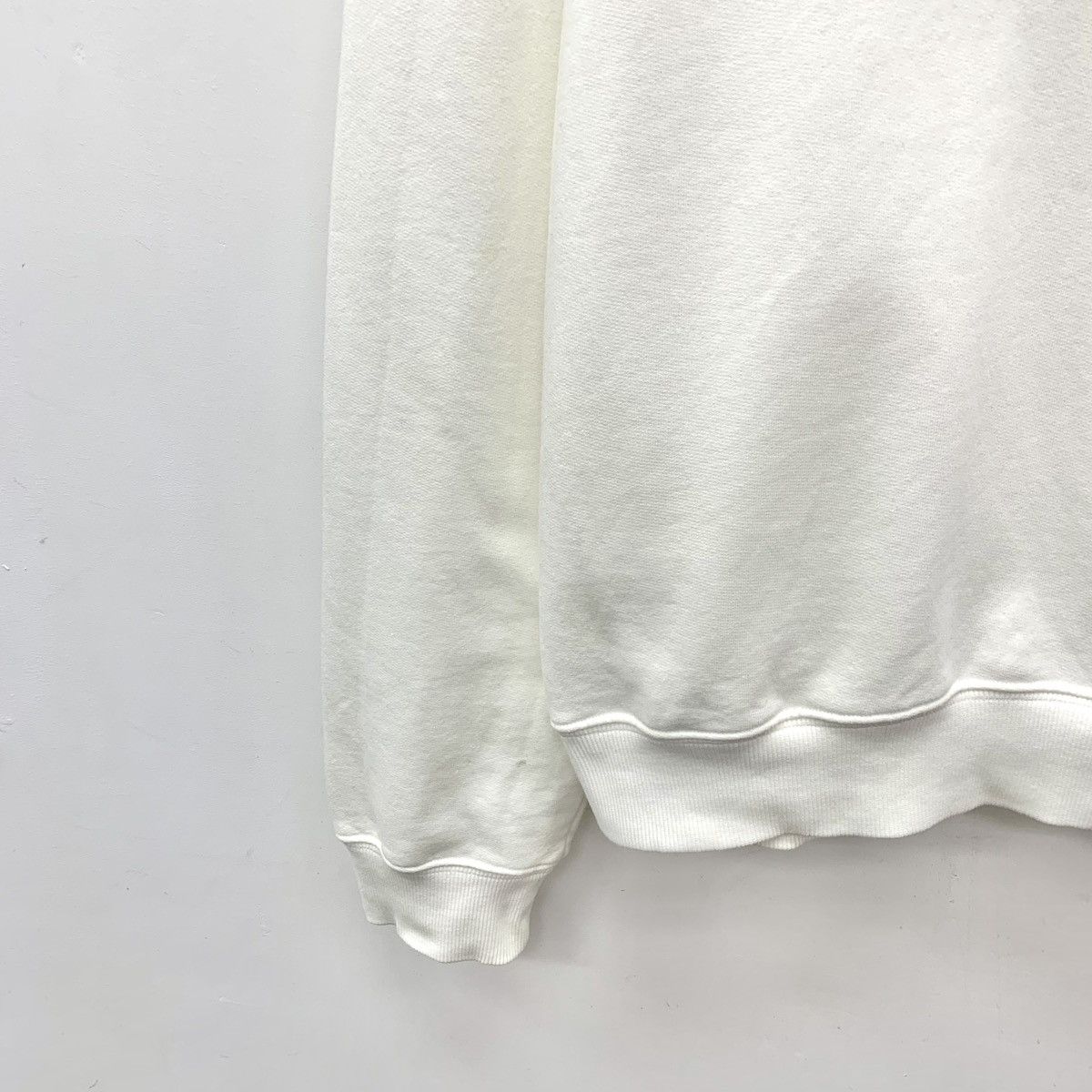 Dior Dior White Letter Embroidered Long Sleeve Sweatshirt K26WX Size US S / EU 44-46 / 1 - 4 Thumbnail