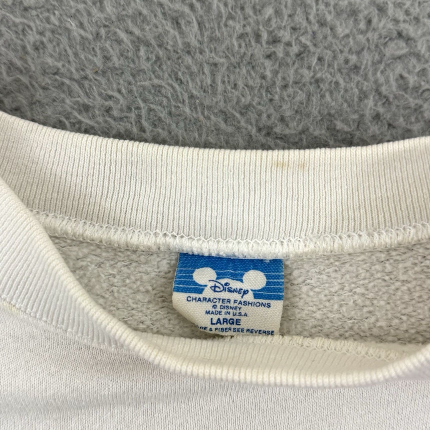 Disney VINTAGE Disney Walt Disney World Epcot Center Sweatshirt Adult Medium White Mickey Mouse 80s 90s Graphic Print Logo Pullover Crew Neck Regular Mens Size US M / EU 48-50 / 2 - 6 Thumbnail