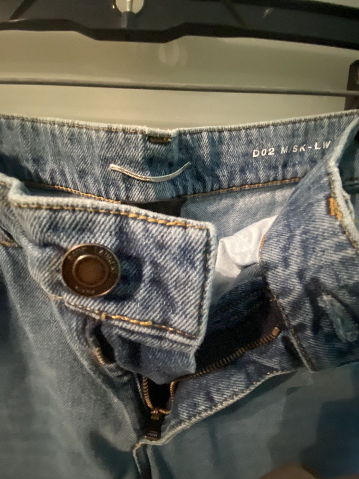 Yves Saint Laurent Yves Saint Laurent Size 33 D02 M/SK - LW Size US 33 - 2 Thumbnail
