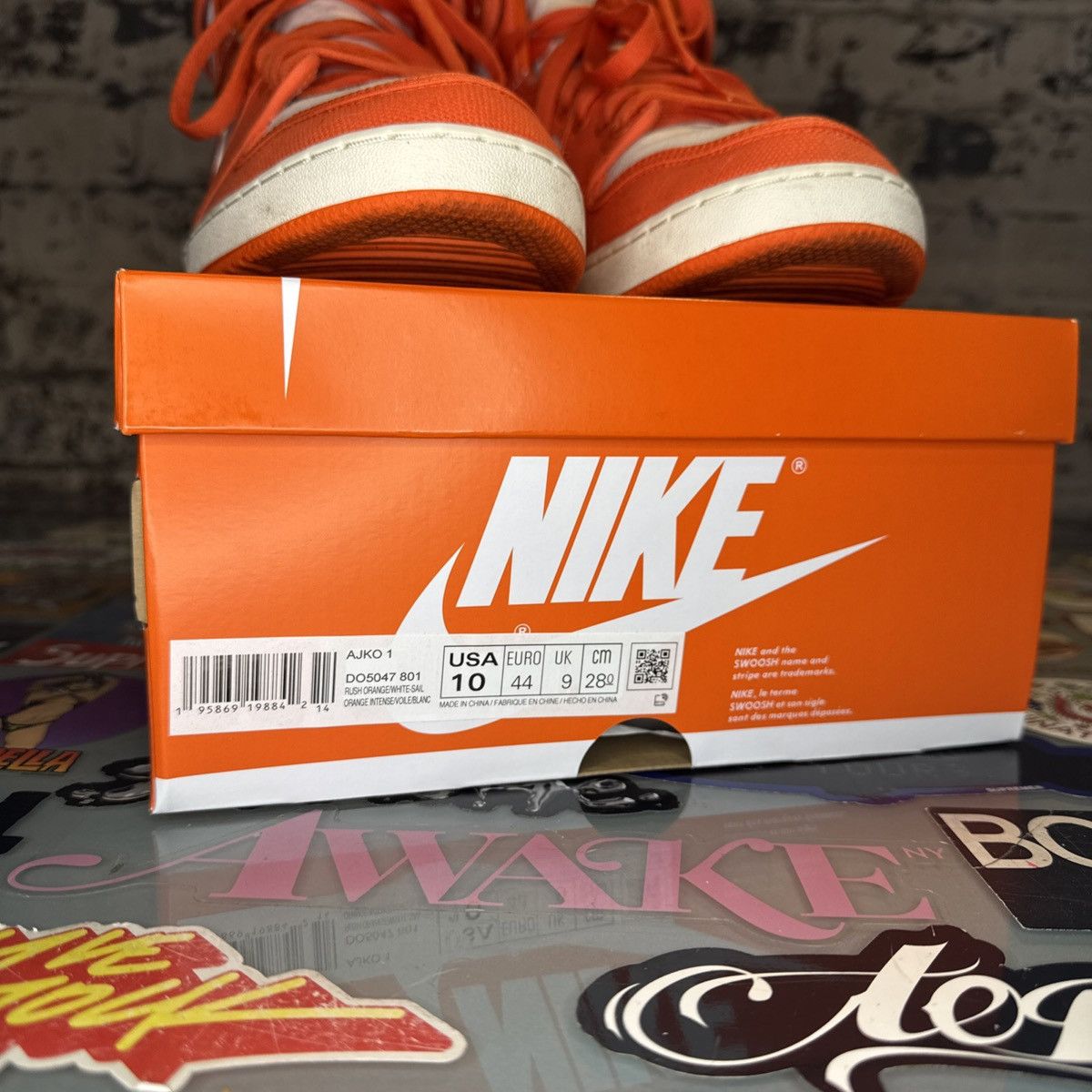 Nike Air Jordan 1 Retro AJKO Rush Orange Sz 10 OG Box Size US 10 / EU 43 - 7 Thumbnail