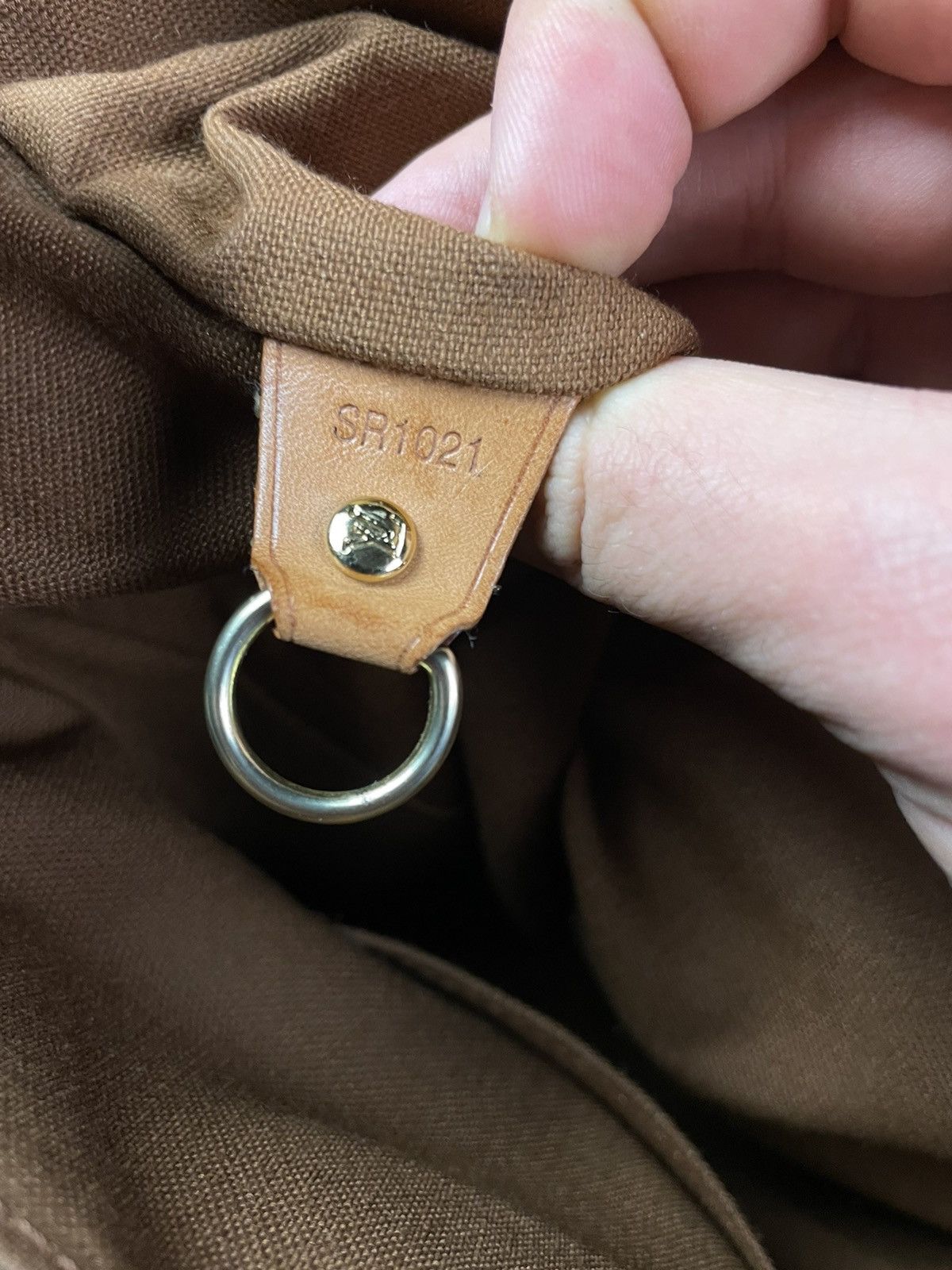 Louis Vuitton Louis Vuitton Abbesses Messenger Leather Bag Size ONE SIZE - 6 Thumbnail
