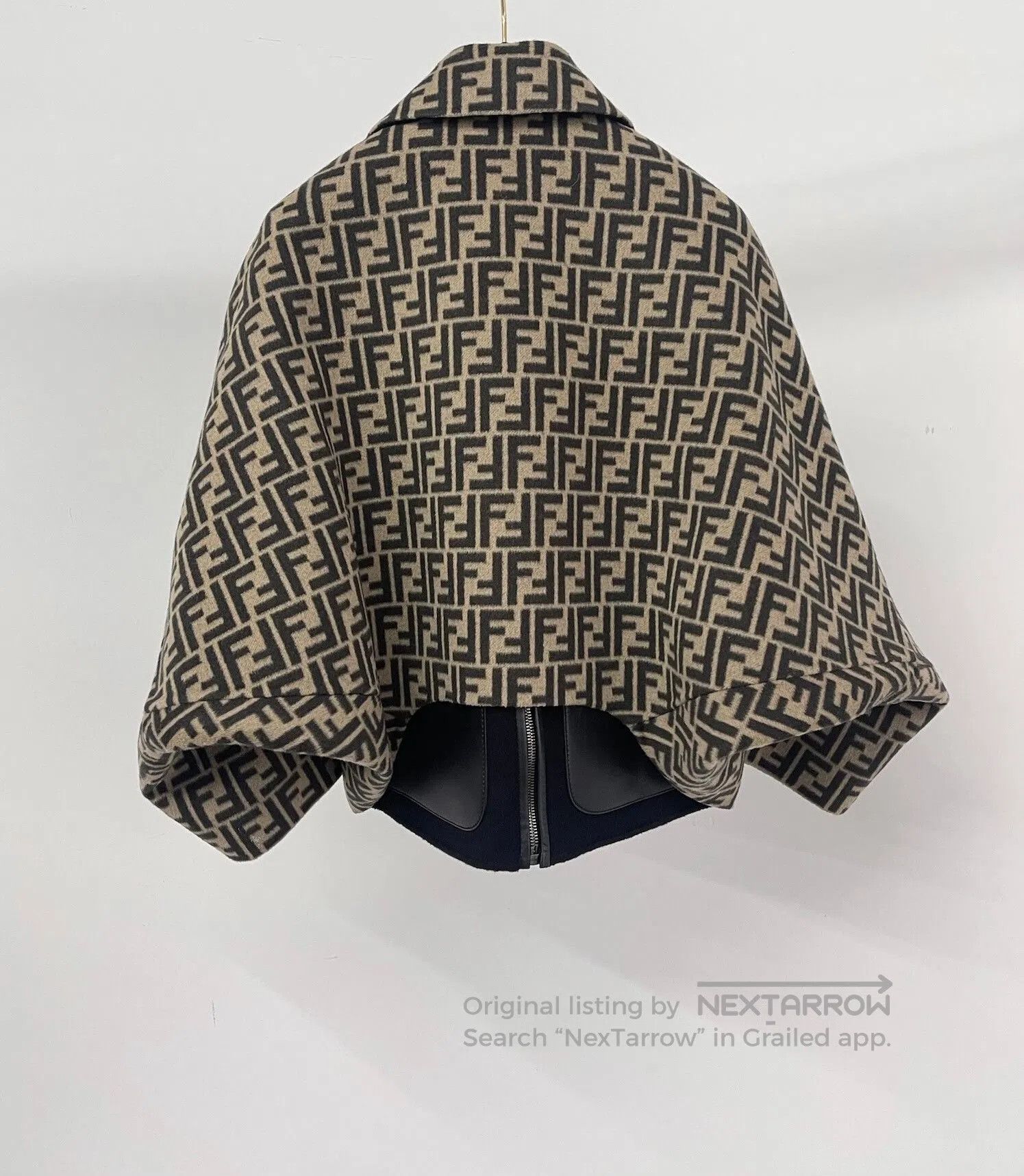 Fendi Fendi Reversible Batwing Wool Coat. Size XS / US 0-2 / IT 36-38 - 2 Thumbnail