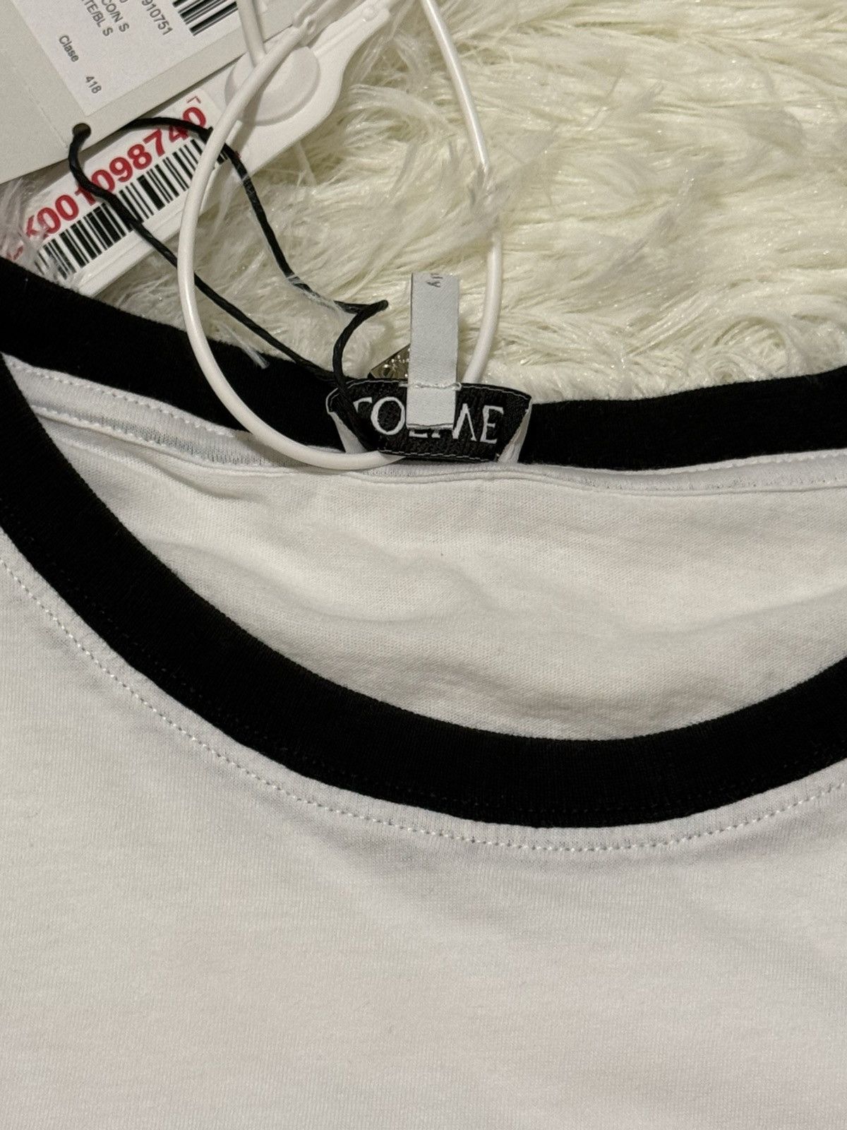 Loewe Loewe white t shirt Size S / US 4 / IT 40 - 4 Thumbnail