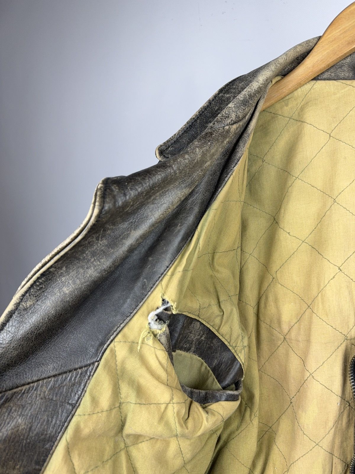 Genuine Leather Retro 80s Leonardo Distressed Leather Punk Biker Moto Jacket Size US M / EU 48-50 / 2 - 11 Thumbnail