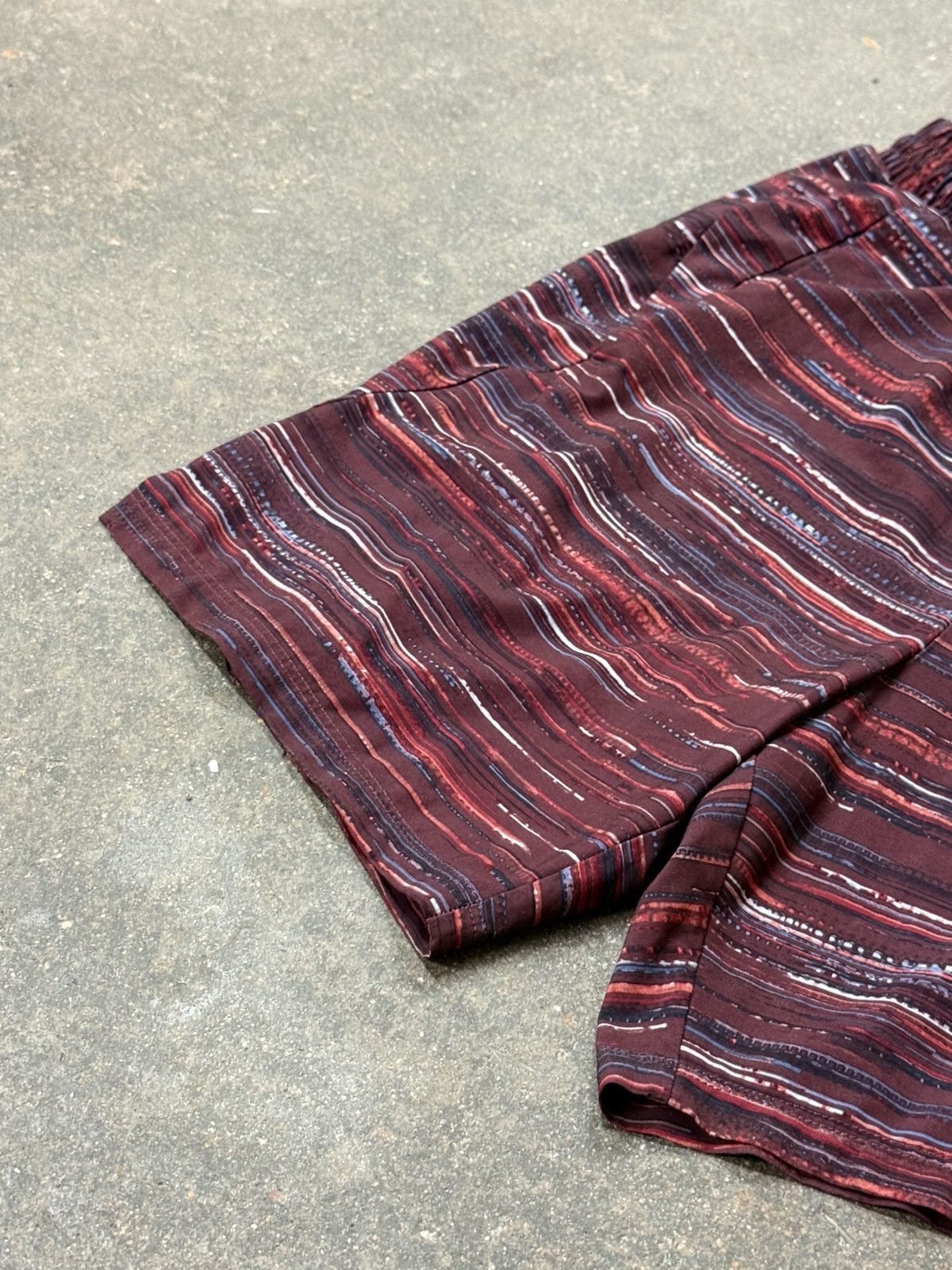 Other All in Motion Un Lined Running Shorts Pattern 7 Inch Inseam Size US 32 / EU 48 - 3 Thumbnail