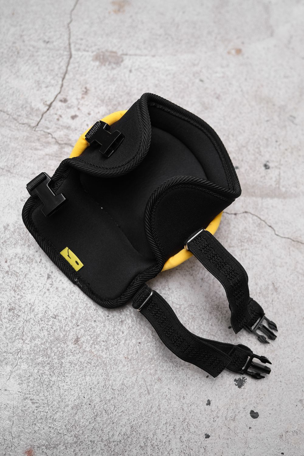 Kapital Kapital Rain Smiley Knee Pads Size ONE SIZE - 4 Thumbnail