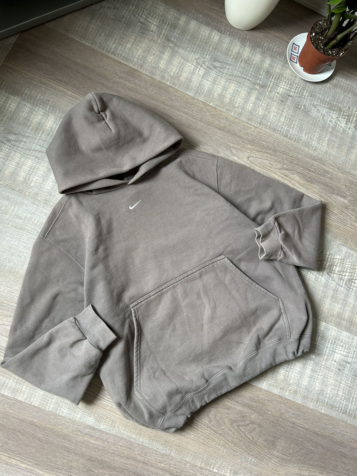 Other Vintage Nike Travis Scott Style Central Swoosh Gray Hoodie Size US S / EU 44-46 / 1 - 3 Thumbnail