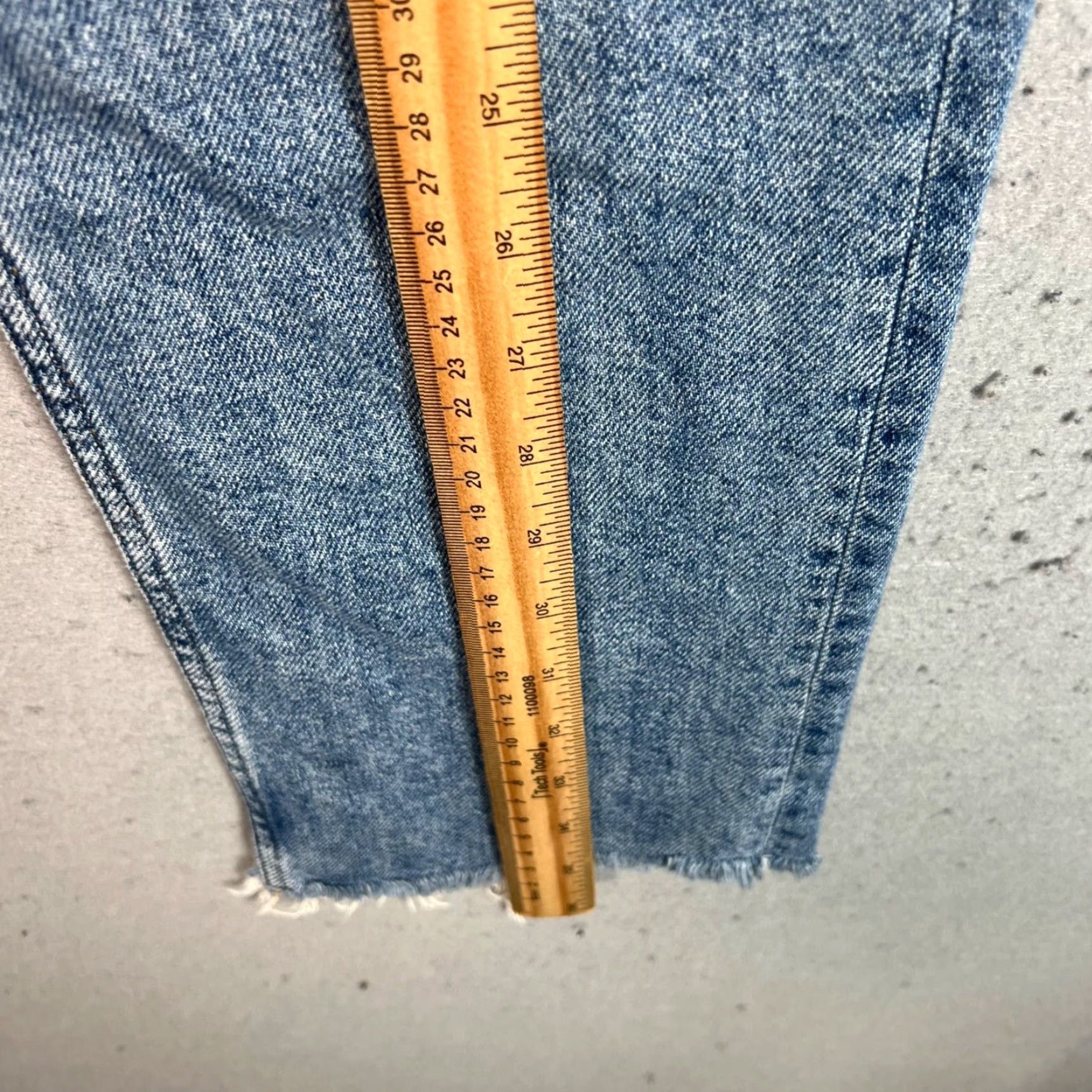 Topshop VINTAGE Topshop Moto High-Waisted Straight Leg Jeans 26 Blue Denim Frayed Hem Womens Size 26" / US 2 / IT 38 - 6 Thumbnail