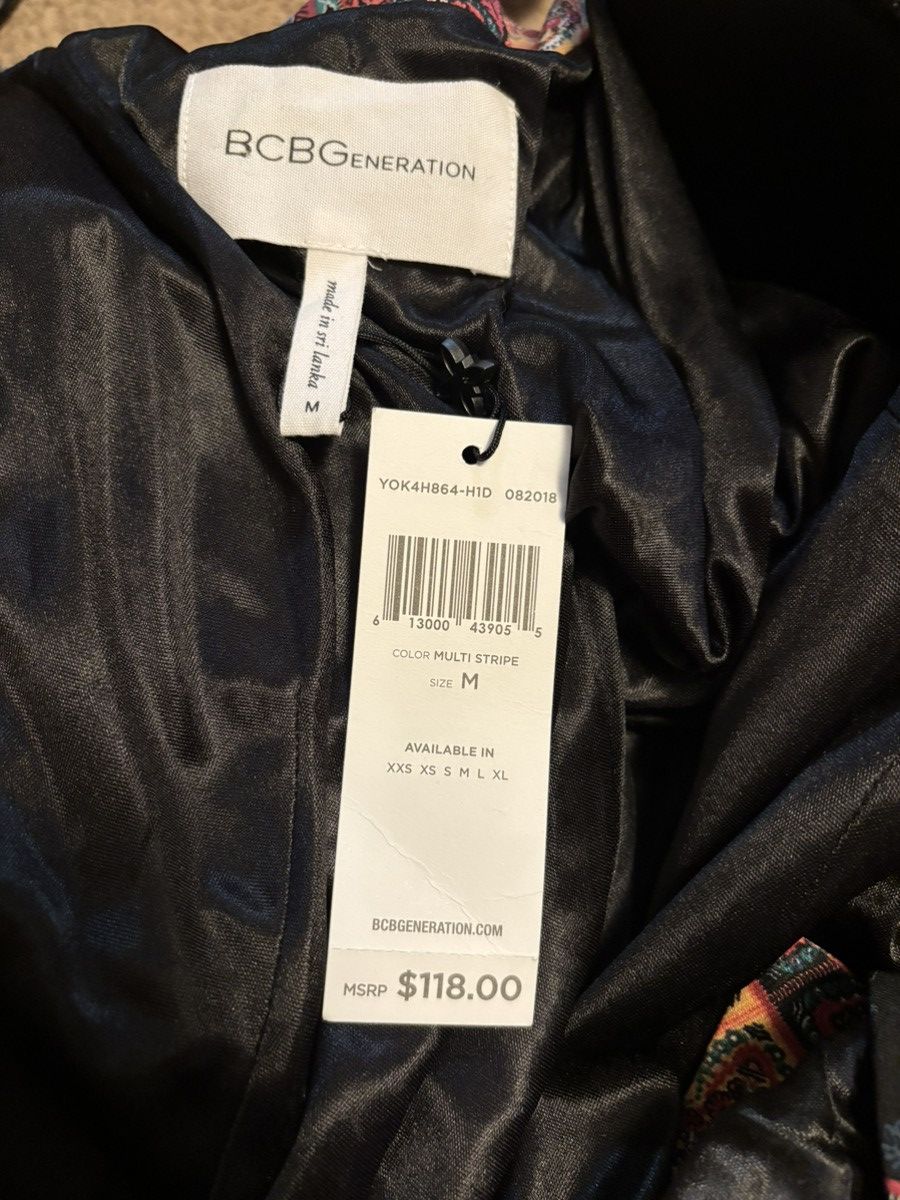 BCBGeneration Women’s festive printed blazer cardigan size medium Size M / US 6-8 / IT 42-44 - 8 Thumbnail