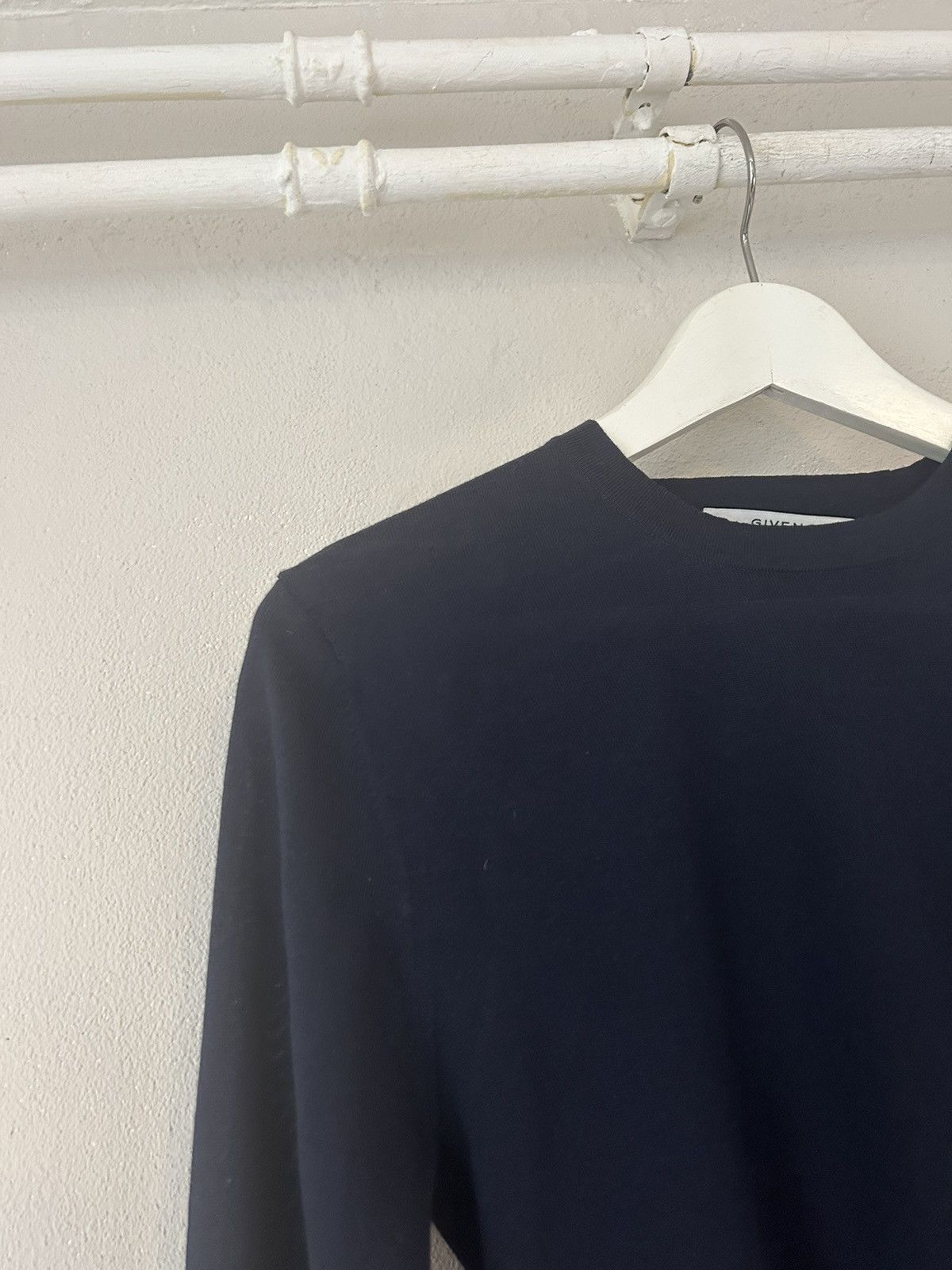 Givenchy Navy Wool Light Sweater Size US S / EU 44-46 / 1 - 3 Thumbnail