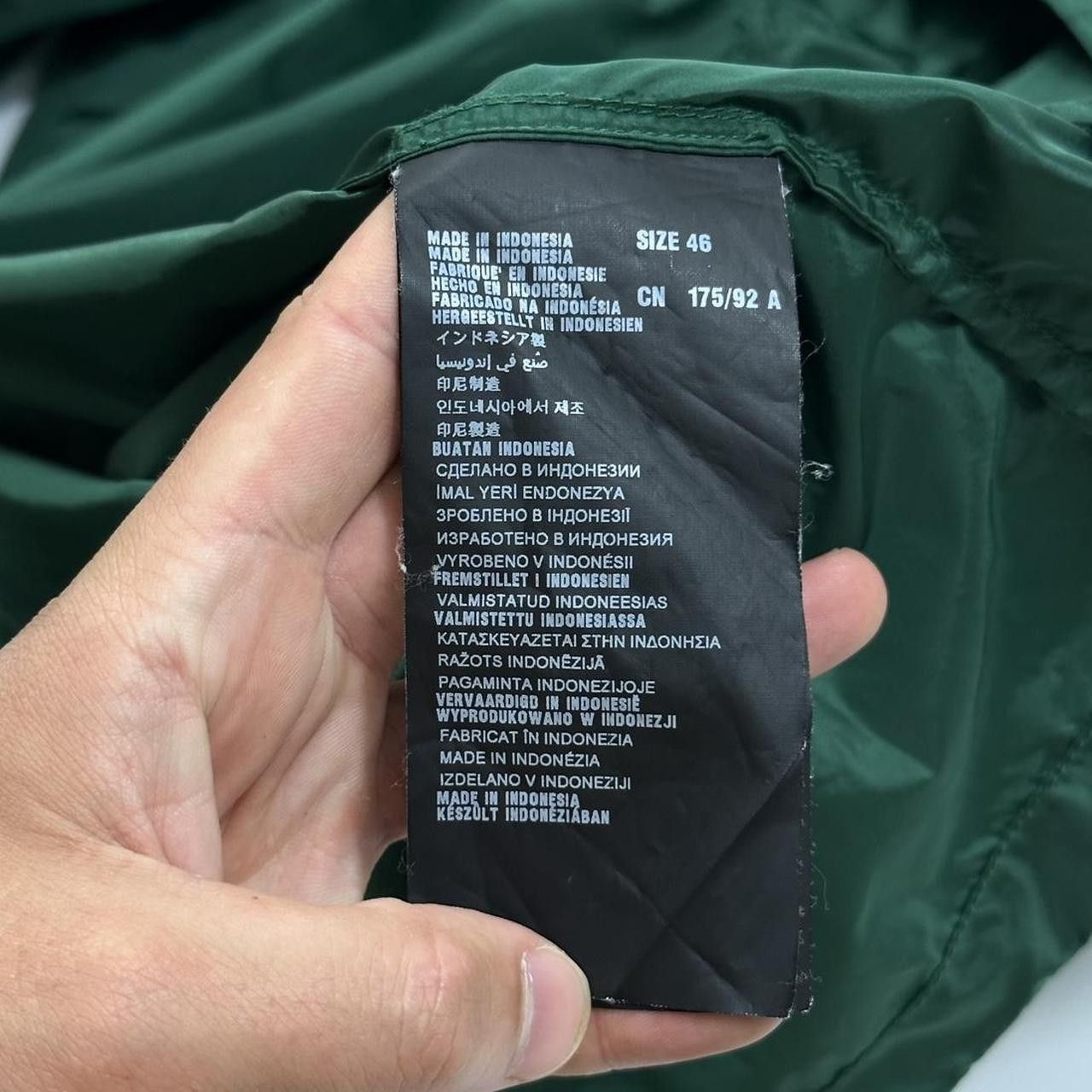 Prada Prada Milano 2013 Emerald Green Nylon Windbreaker Gilet IT46 Size US S / EU 44-46 / 1 - 6 Thumbnail