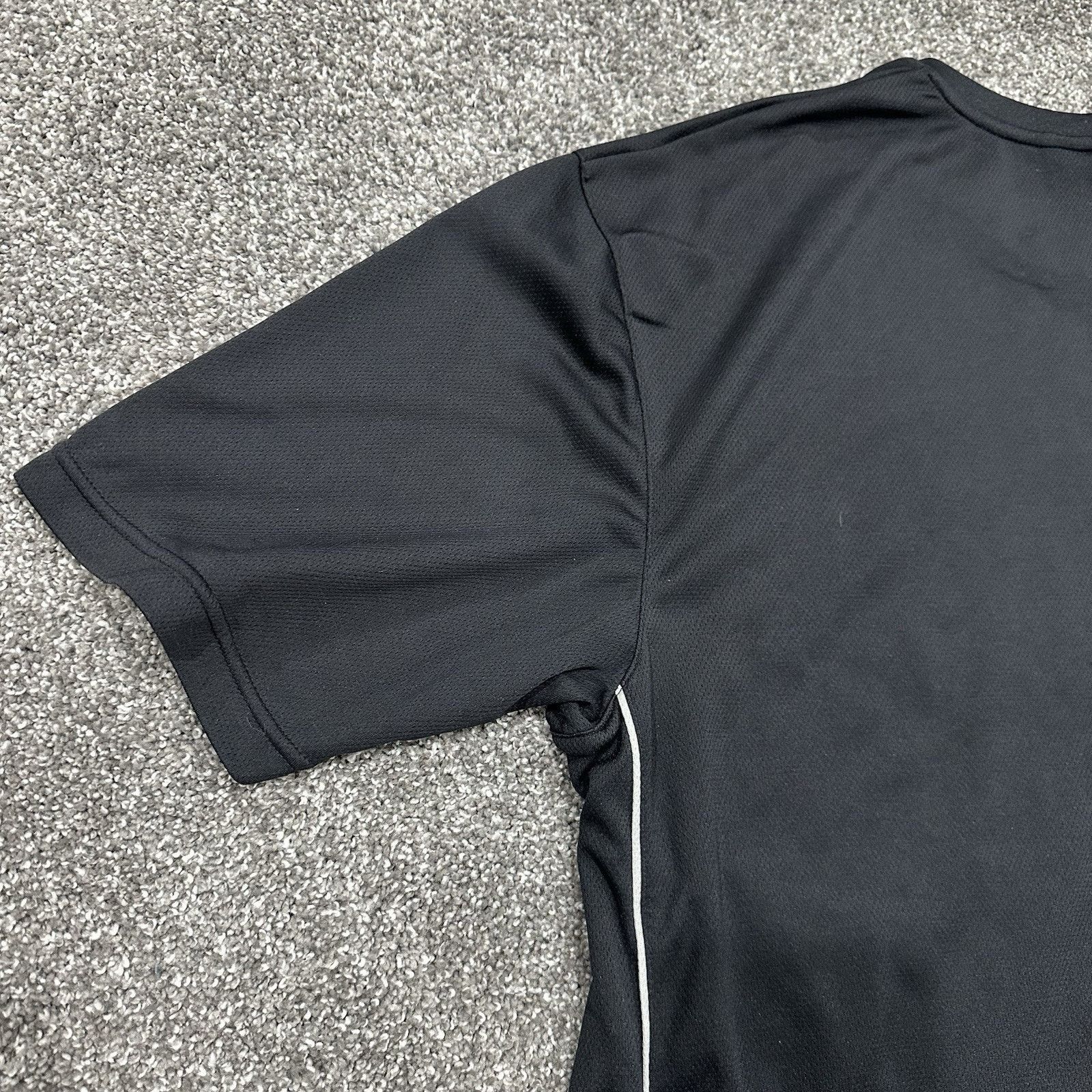 Nike Y2K Nike Shirt Mens XL Short Sleeve Mini Swoosh Check Logo Size US XL / EU 56 / 4 - 15 Thumbnail