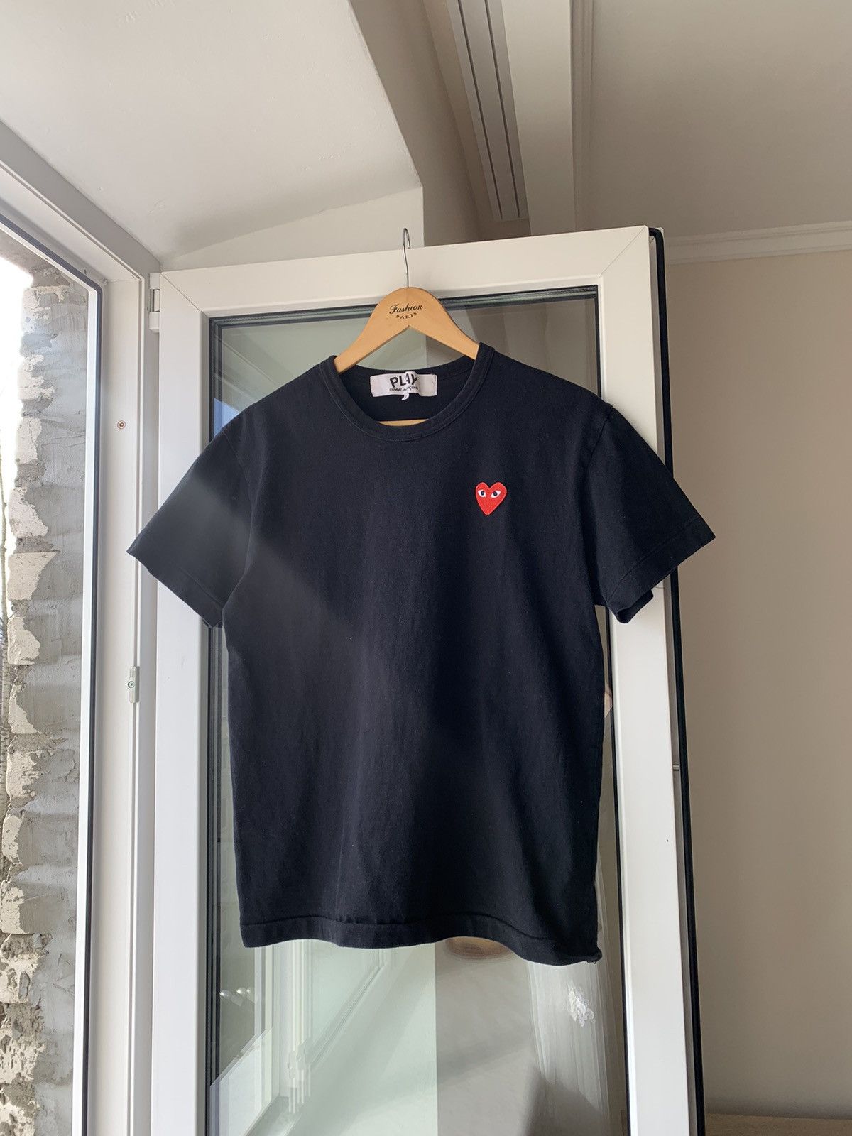 Comme des Garcons × Comme des Garcons PLAY × Japanese Brand 🔥PLAY COMME DES GARÇONS T-SHIRT Size US M / EU 48-50 / 2 - 1 Thumbnail