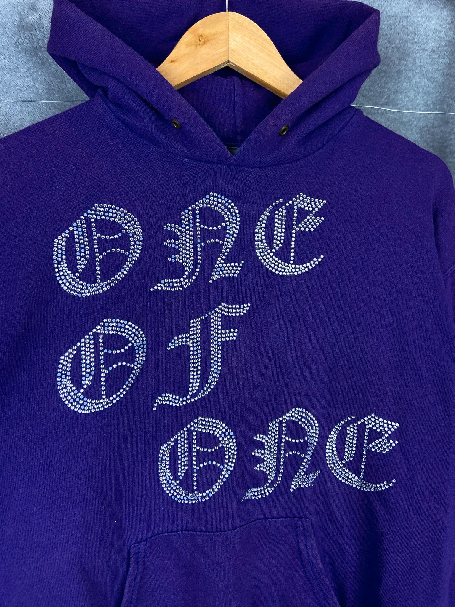 Vintage Hoodie One of One purple gothic rhinestone spellout Y2K M Size US M / EU 48-50 / 2 - 2 Thumbnail