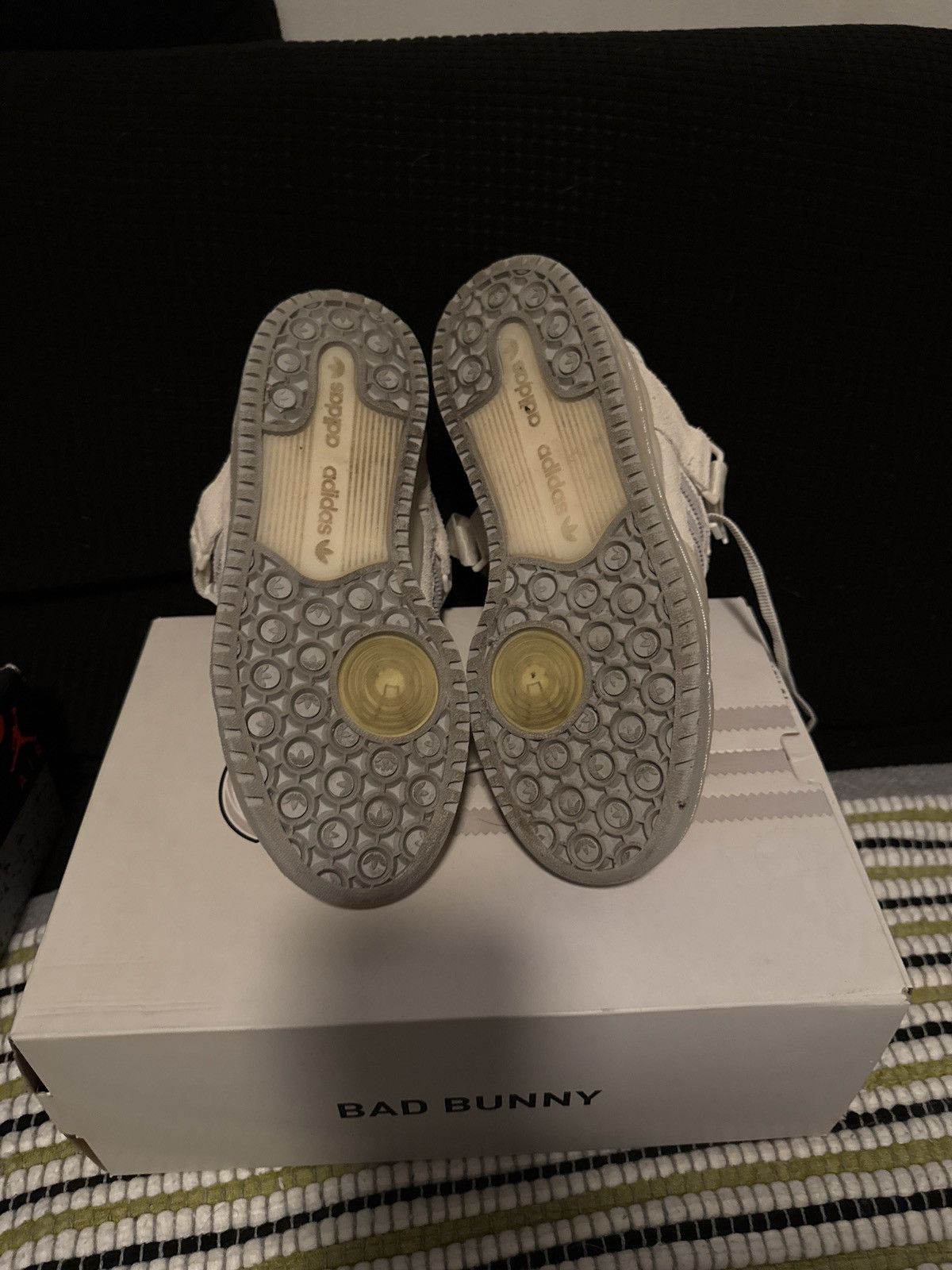 Adidas Adidas Forum Buckle low/ Bad Bunny Last Forum Size US 5 / EU 37 - 7 Thumbnail