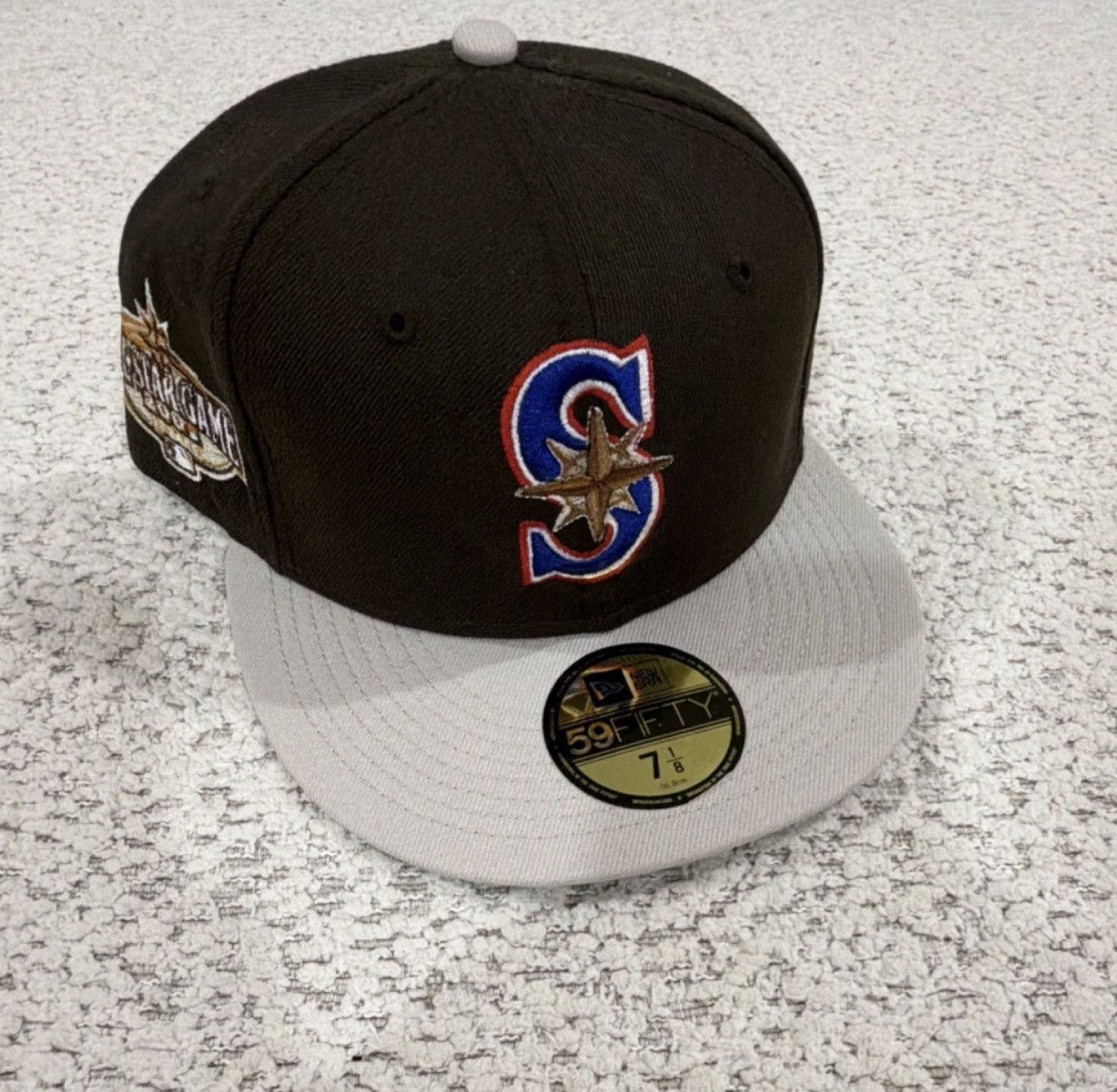 New Era “SNICKERS” Seattle Mariners 2001 All-Star Game Sz 7 1/8 Size ONE SIZE - 1 Thumbnail