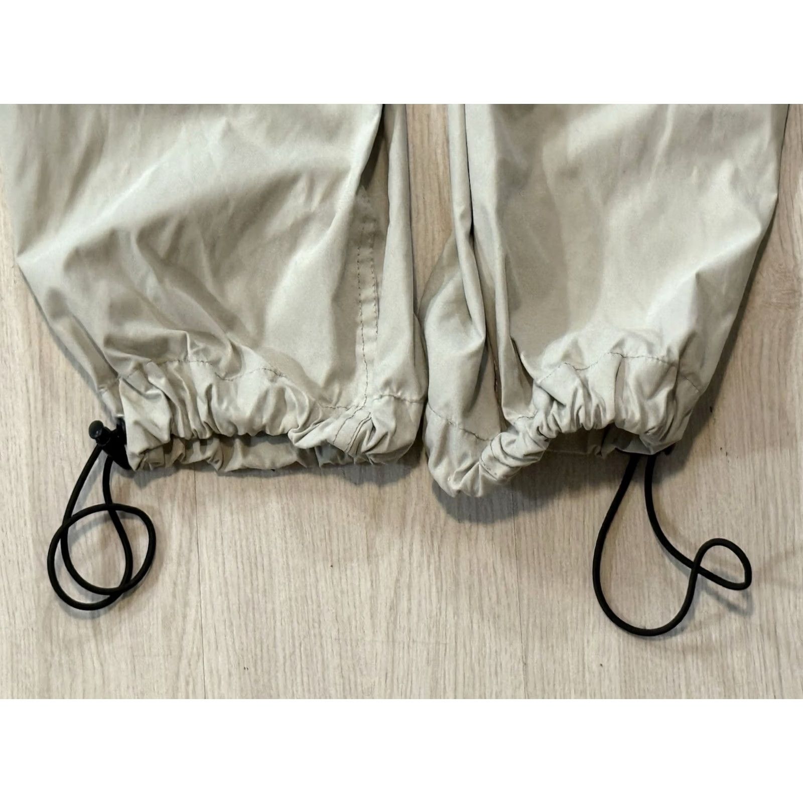 Levi's VINTAGE Levi’s Silvertab Parachute Pants Wide-Leg Jeans 32x31 Beige Men Medium Baggy Grunge 90s Hip Hop USA Size US 31 - 7 Thumbnail