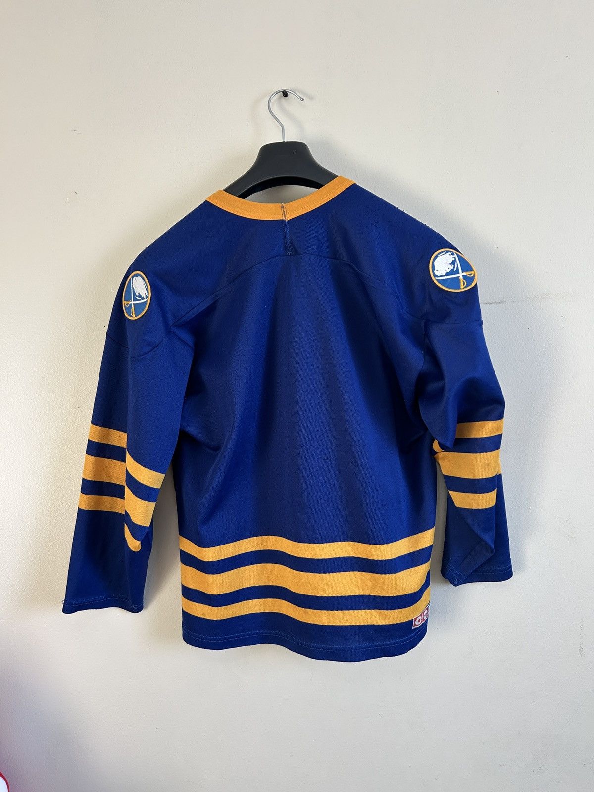 Ccm Vintage CCM Buffalo Sabres NHL Jersey Size US L / EU 52-54 / 3 - 2 Thumbnail