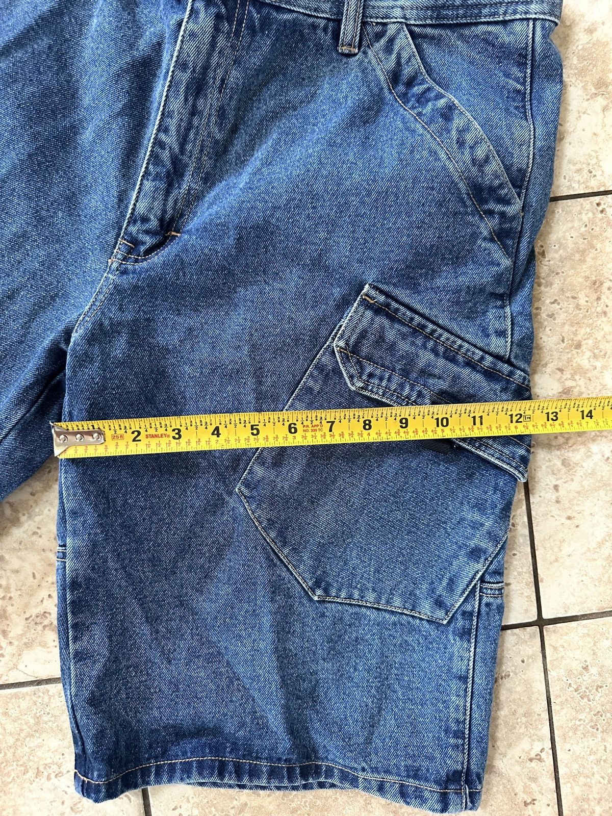 Kenneth Cole Vintage Kenneth Cole Reaction Jean Shorts Size US 36 / EU 52 - 7 Thumbnail