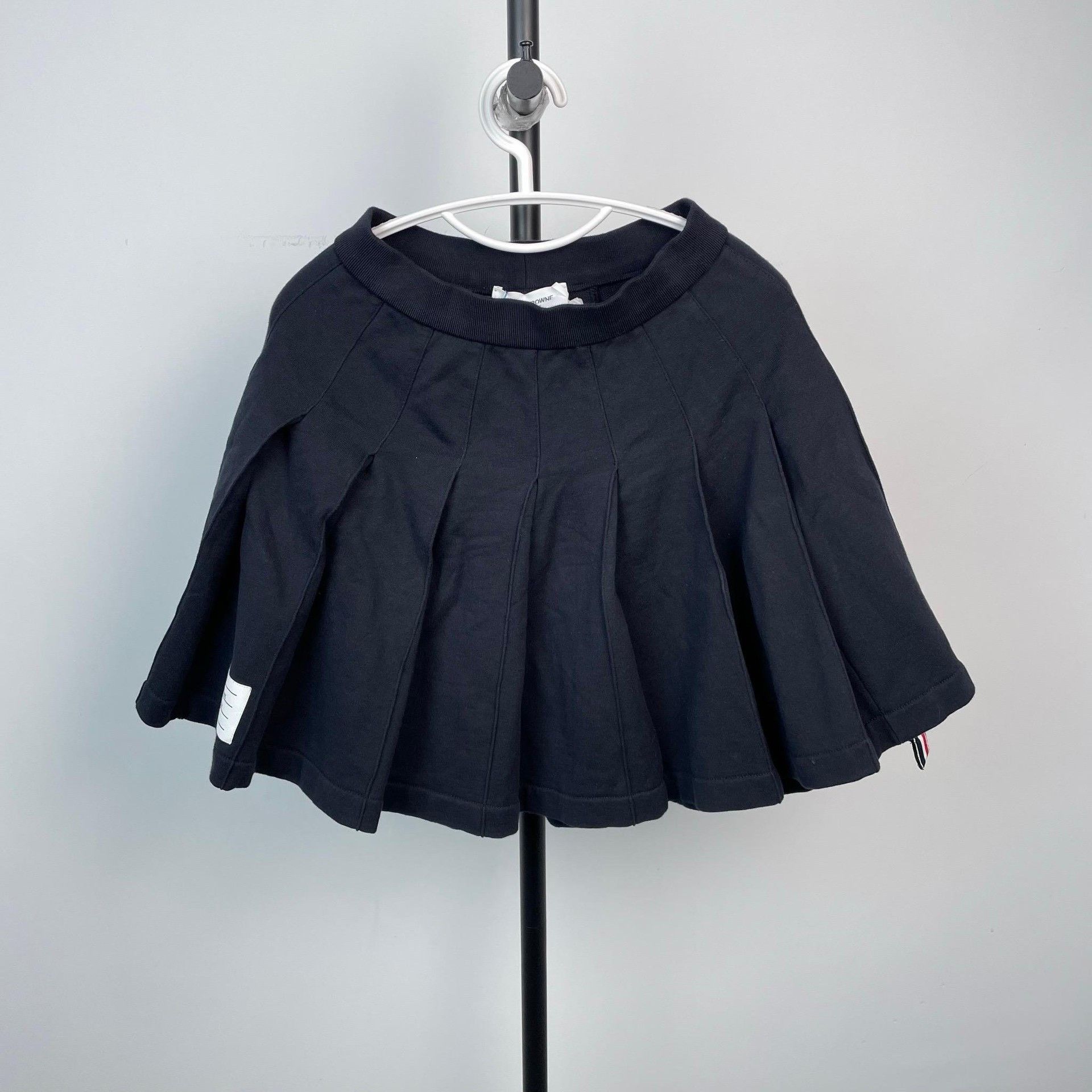 Thom Browne Thom Browne Navy Mini Pleated Skirt Size 38" / US 16 / IT 52 - 1 Thumbnail