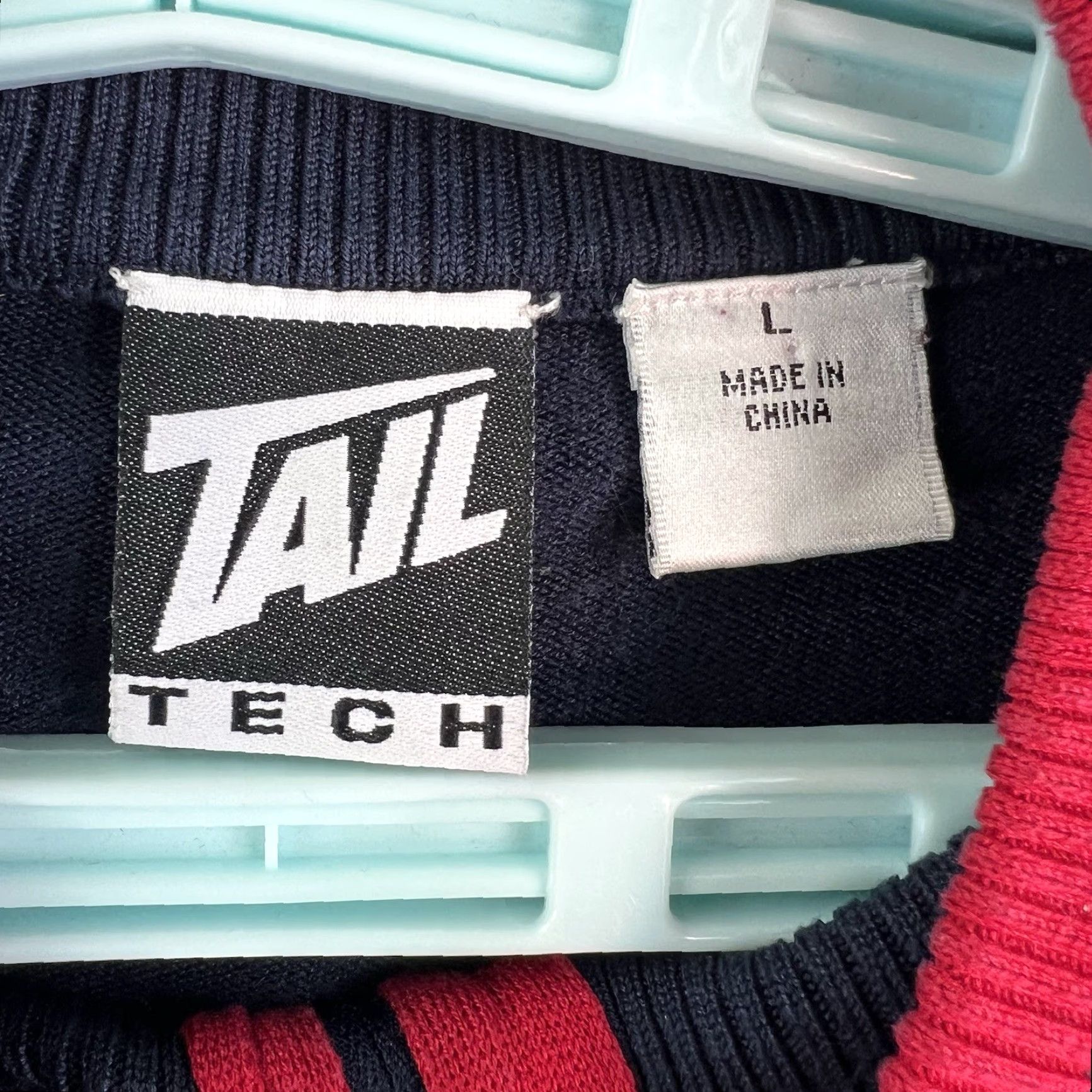 Vintage Tail Tech Performance Cardigan Silk Blend Womens Size L Blue Full Zip Knit Slim Fit V-Neck Cardigan Size L / US 10 / IT 46 - 3 Thumbnail