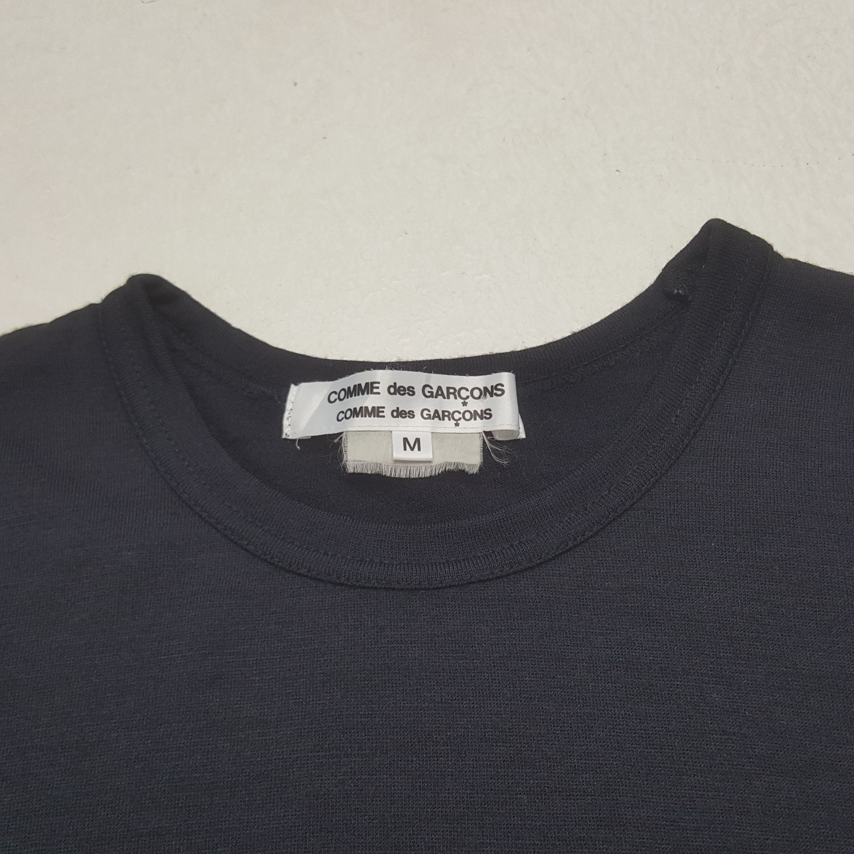 Comme des Garcons Vintage Comme des Garcons Japanese T-shirt Size XS / US 0-2 / IT 36-38 - 3 Thumbnail
