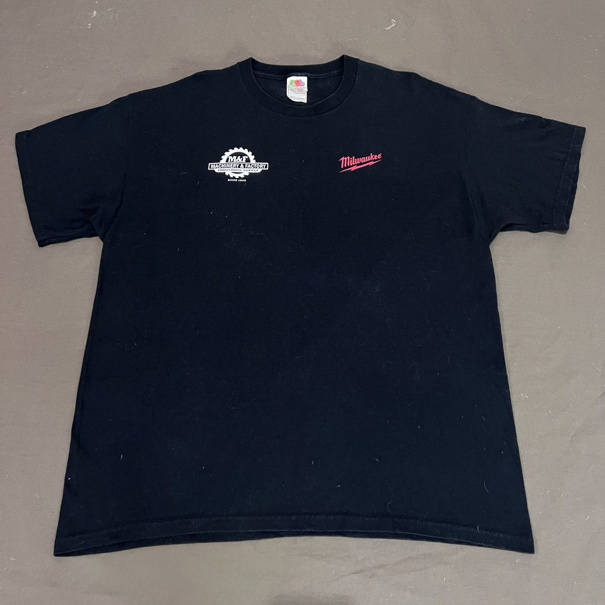 Fruit Of The Loom × Vintage Vintage Y2K Milwaukee Electric Tool Promo Tee XL Size US XL / EU 56 / 4 - 4 Thumbnail