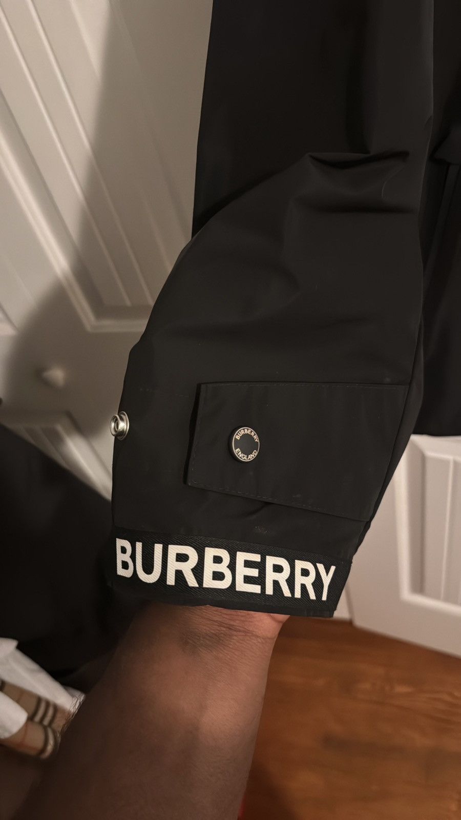 Burberry Burberry rain jacket Size XL / US 12-14 / IT 48-50 - 2 Thumbnail
