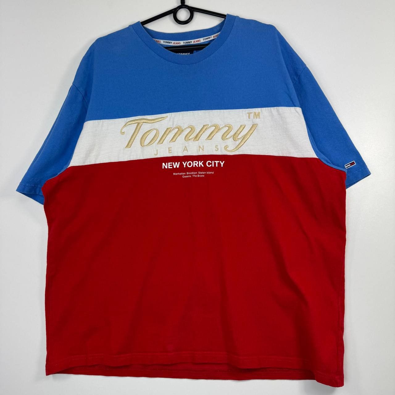 Tommy Jeans Tommy Jeans Colorblock Embroidered Logo T-Shirt Mens Size XL Size US XL / EU 56 / 4 - 1 Thumbnail