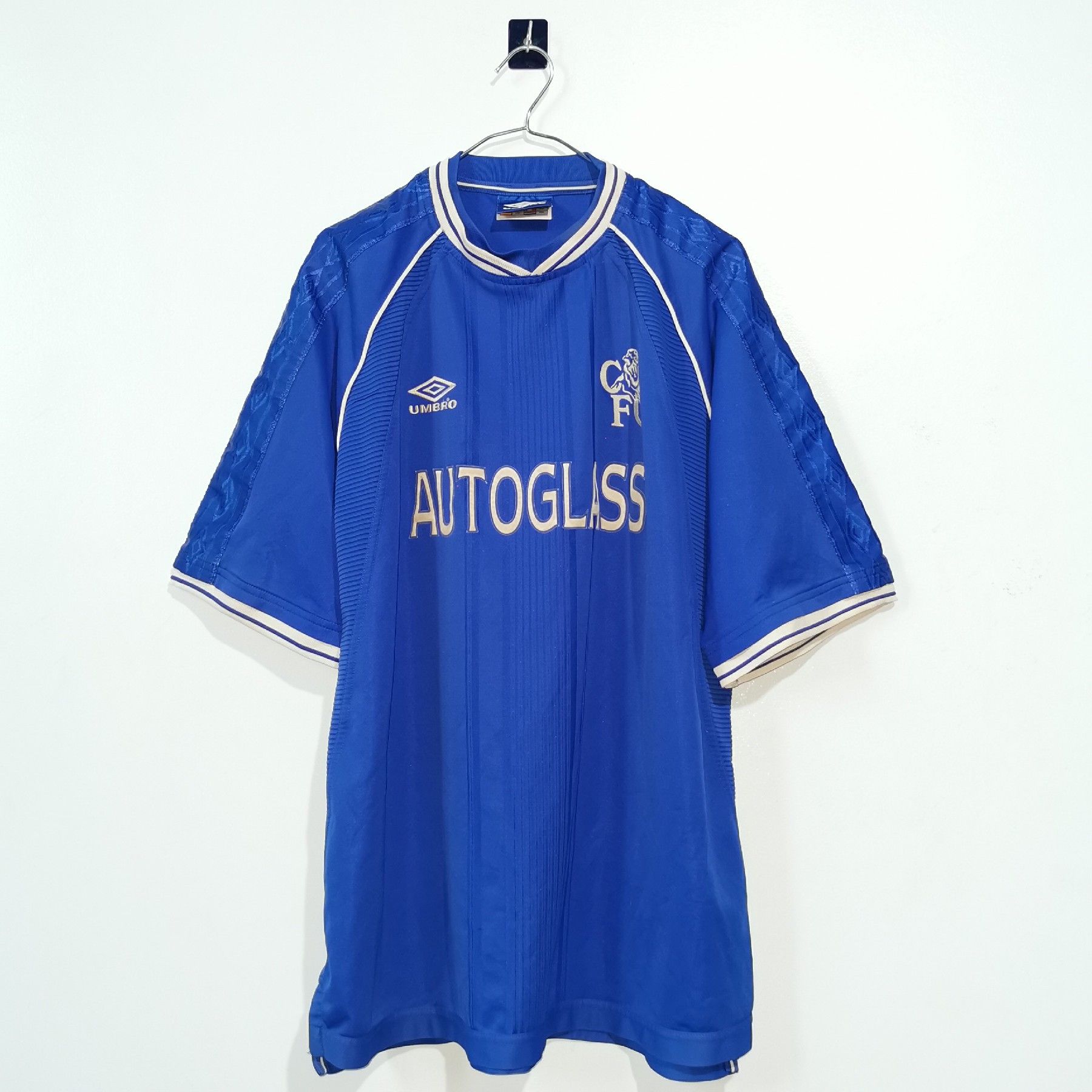 image of Umbro Chelsea England 1999 2000 2001 Home Shirt Jersey in Blue, Men's (Size 2XL)