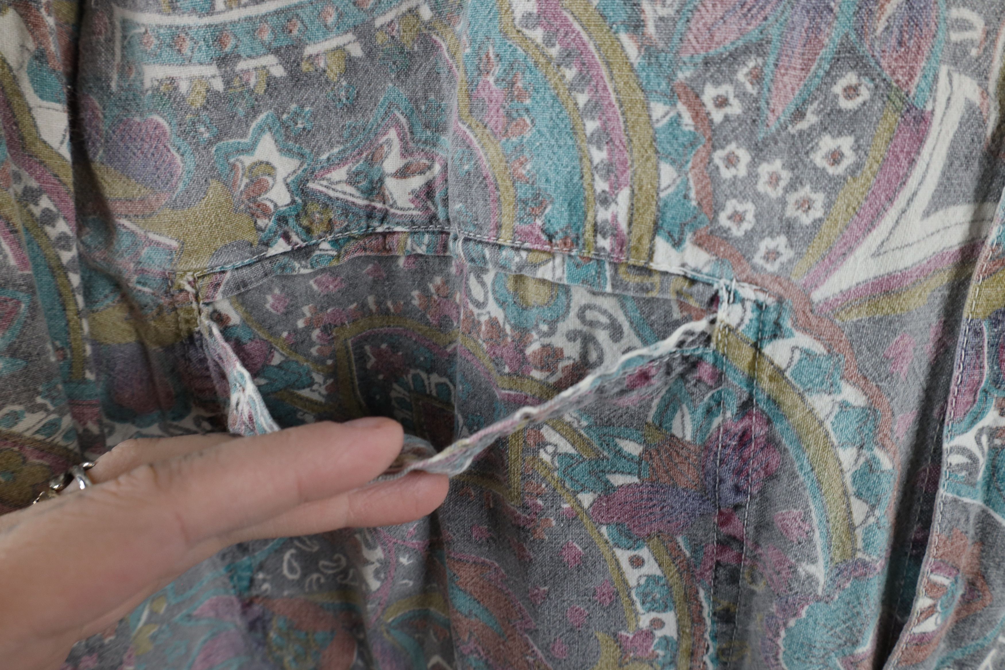 Vintage Vintage 90s Streetwear Paisley Flower Tapestry Button Shirt Size US XL / EU 56 / 4 - 4 Thumbnail